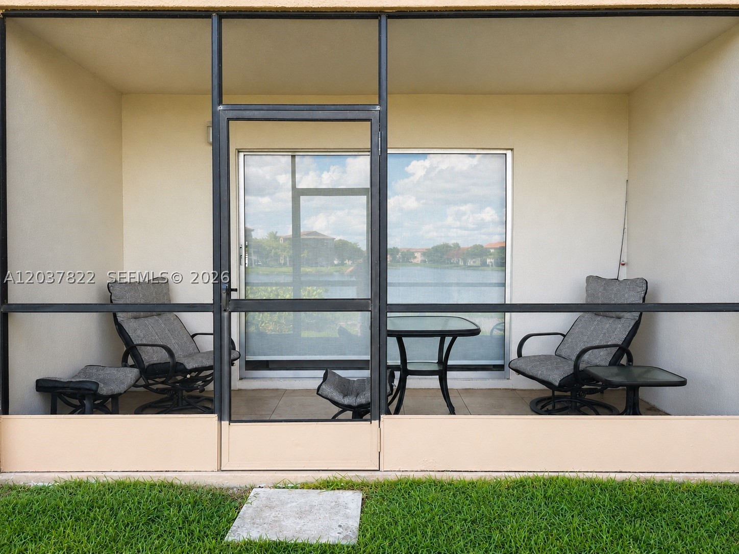 SUFFOLK AT CENTURY VILLAG - Residential Lease