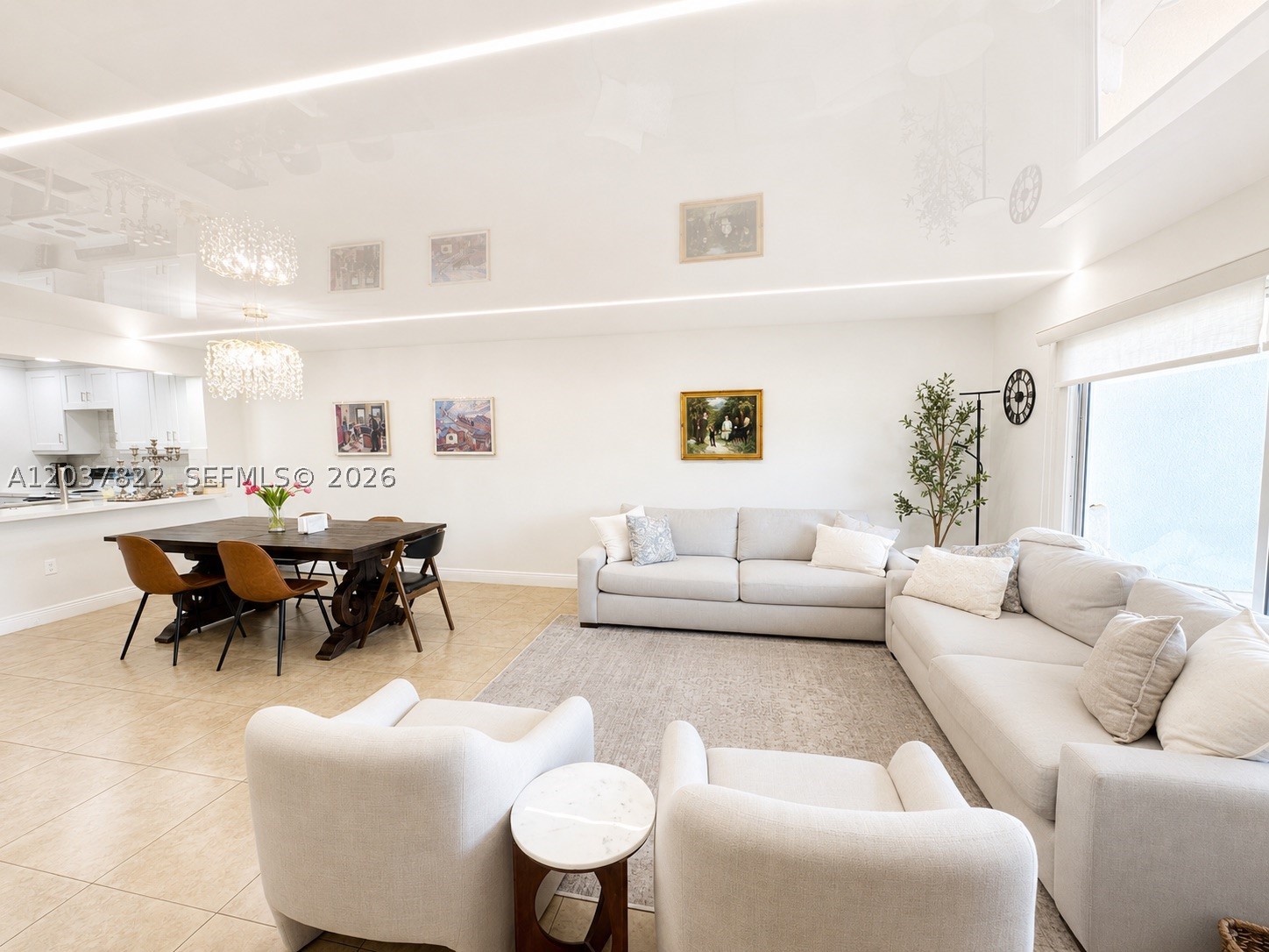 SUFFOLK AT CENTURY VILLAG - Residential Lease