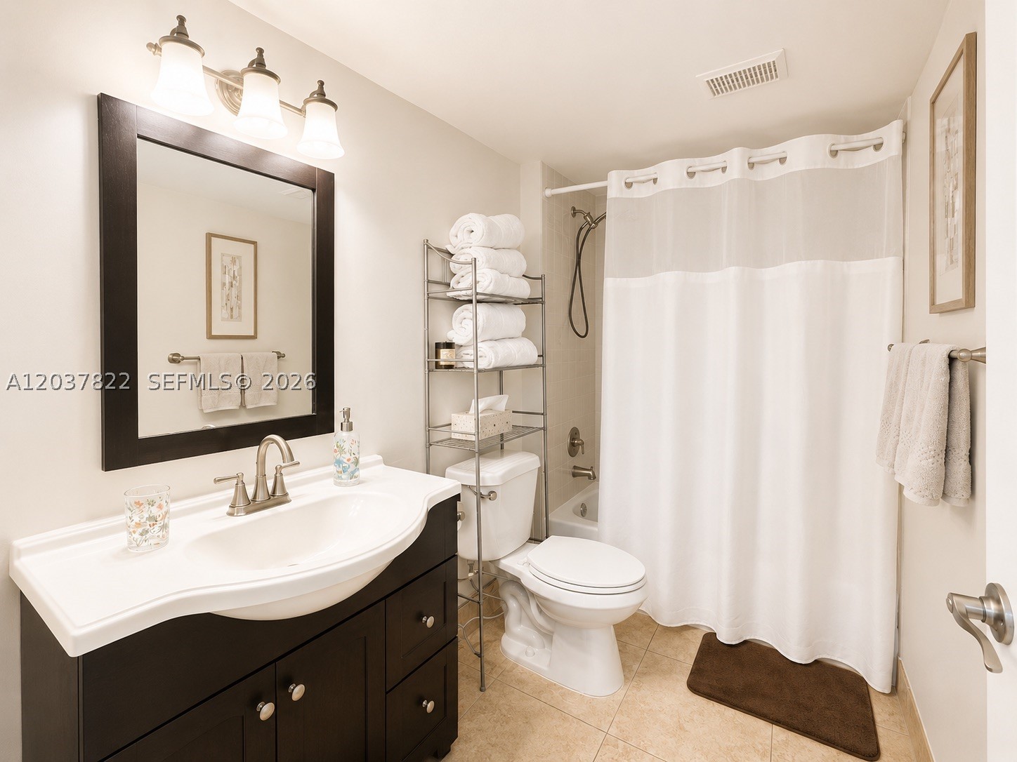 SUFFOLK AT CENTURY VILLAG - Residential Lease