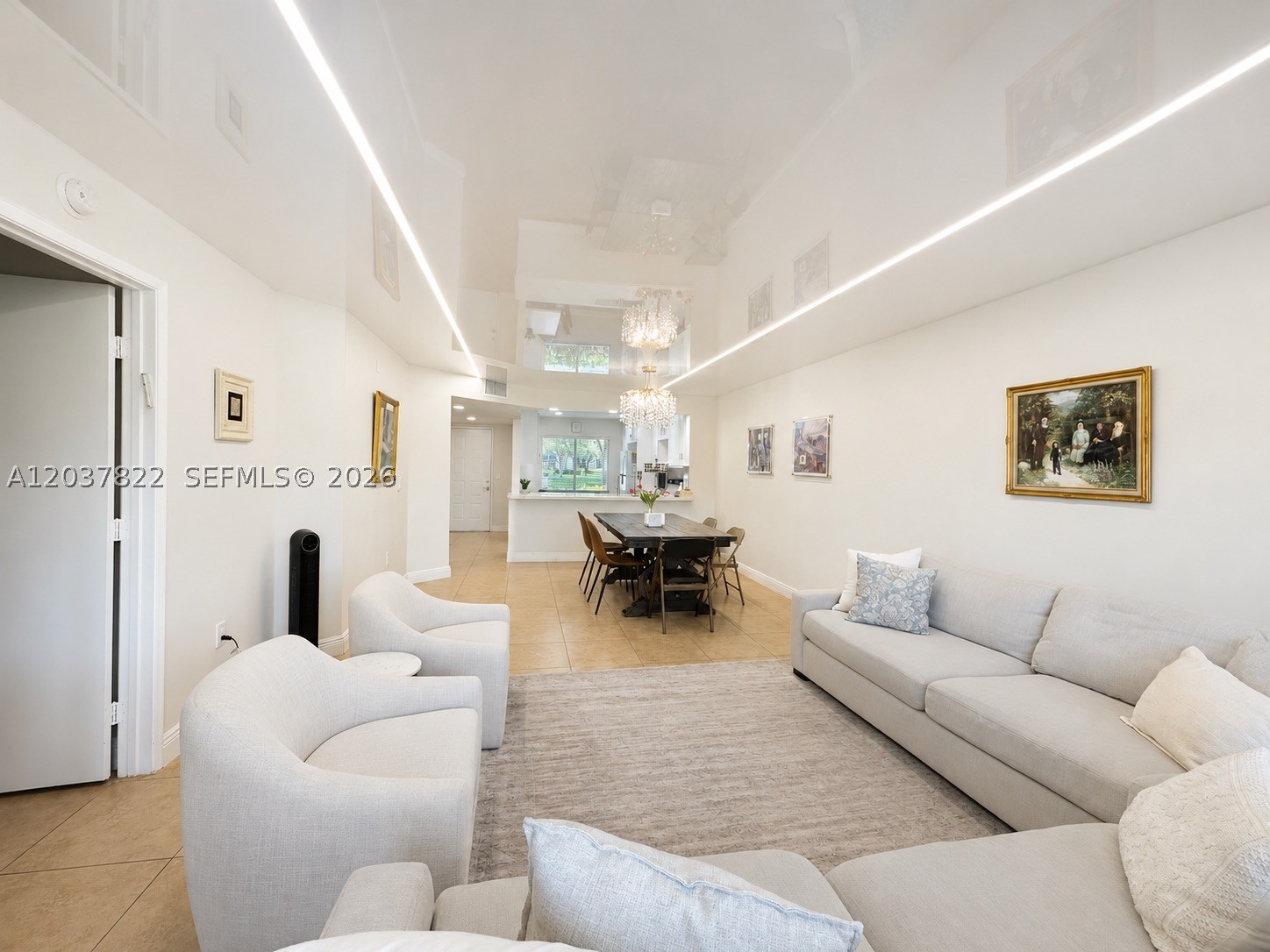 SUFFOLK AT CENTURY VILLAG - Residential Lease