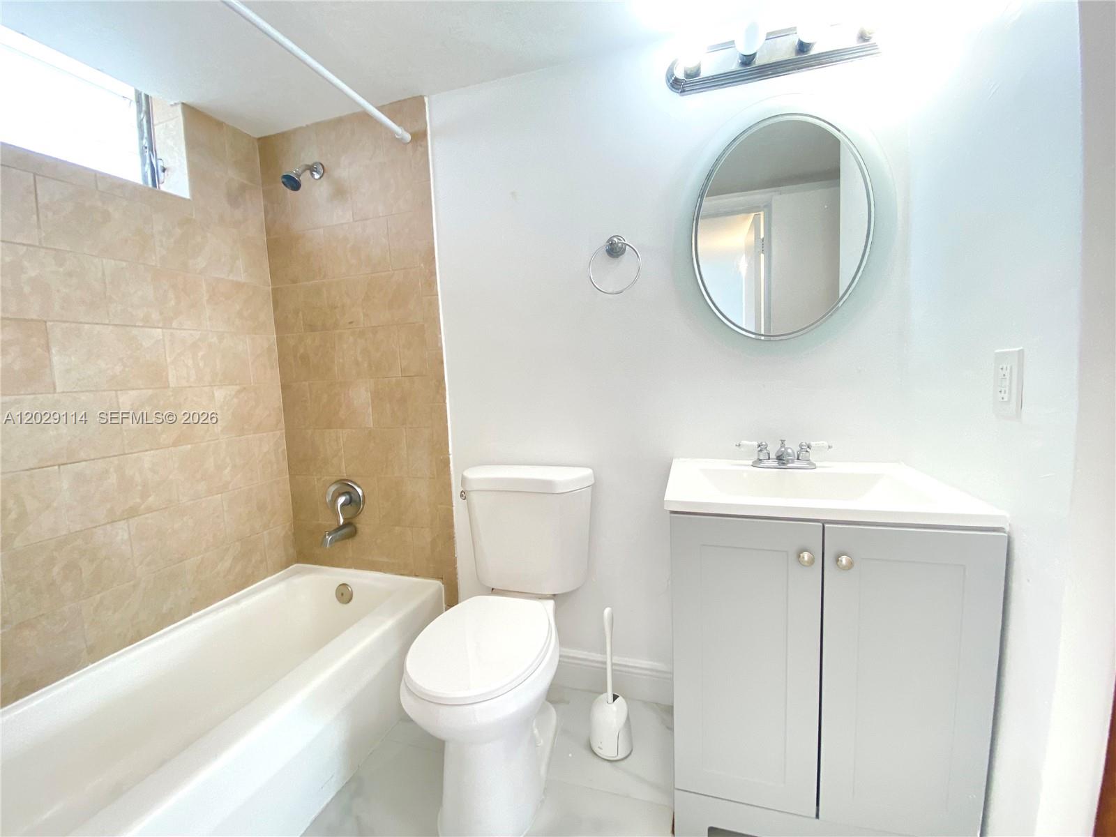 POINT EAST SEC III CONDO - Residential Lease