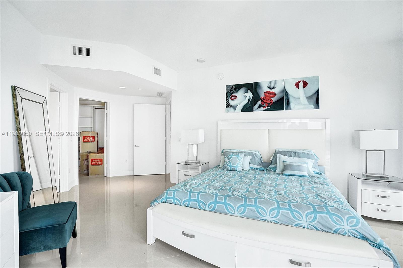MARINA PALMS RESIDENCES N - Residential