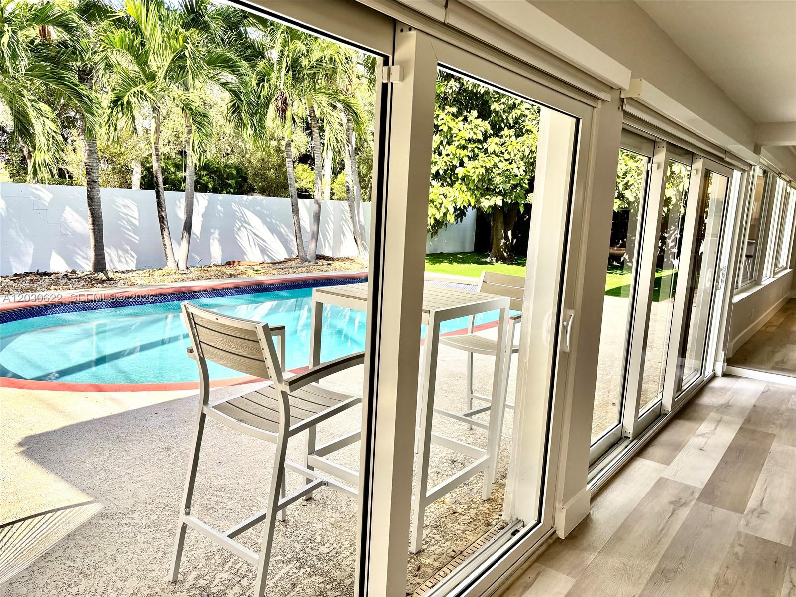 GREYKNOLL ESTATES - Residential Lease