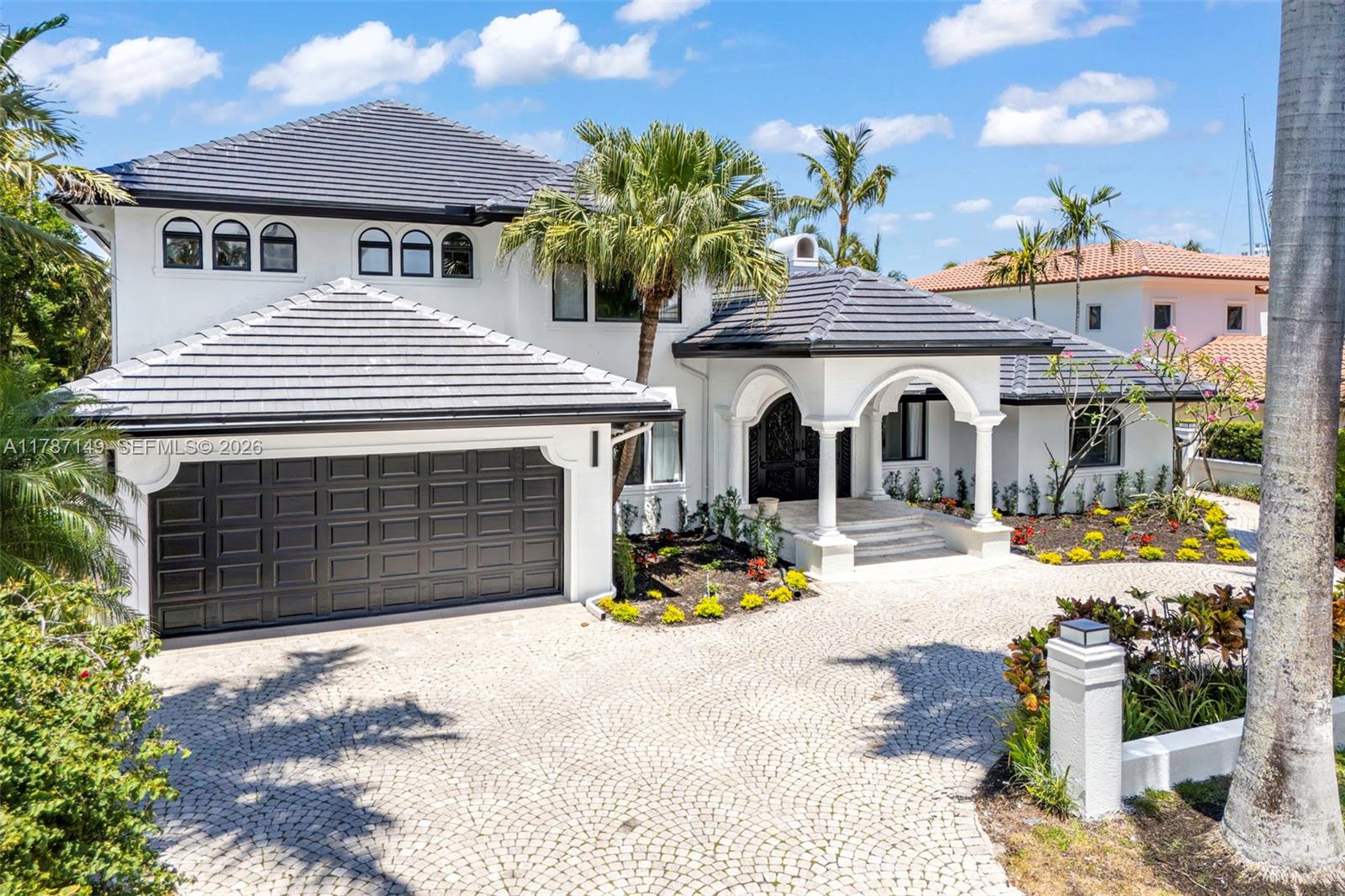 LUCILLE ISLAND - Residential