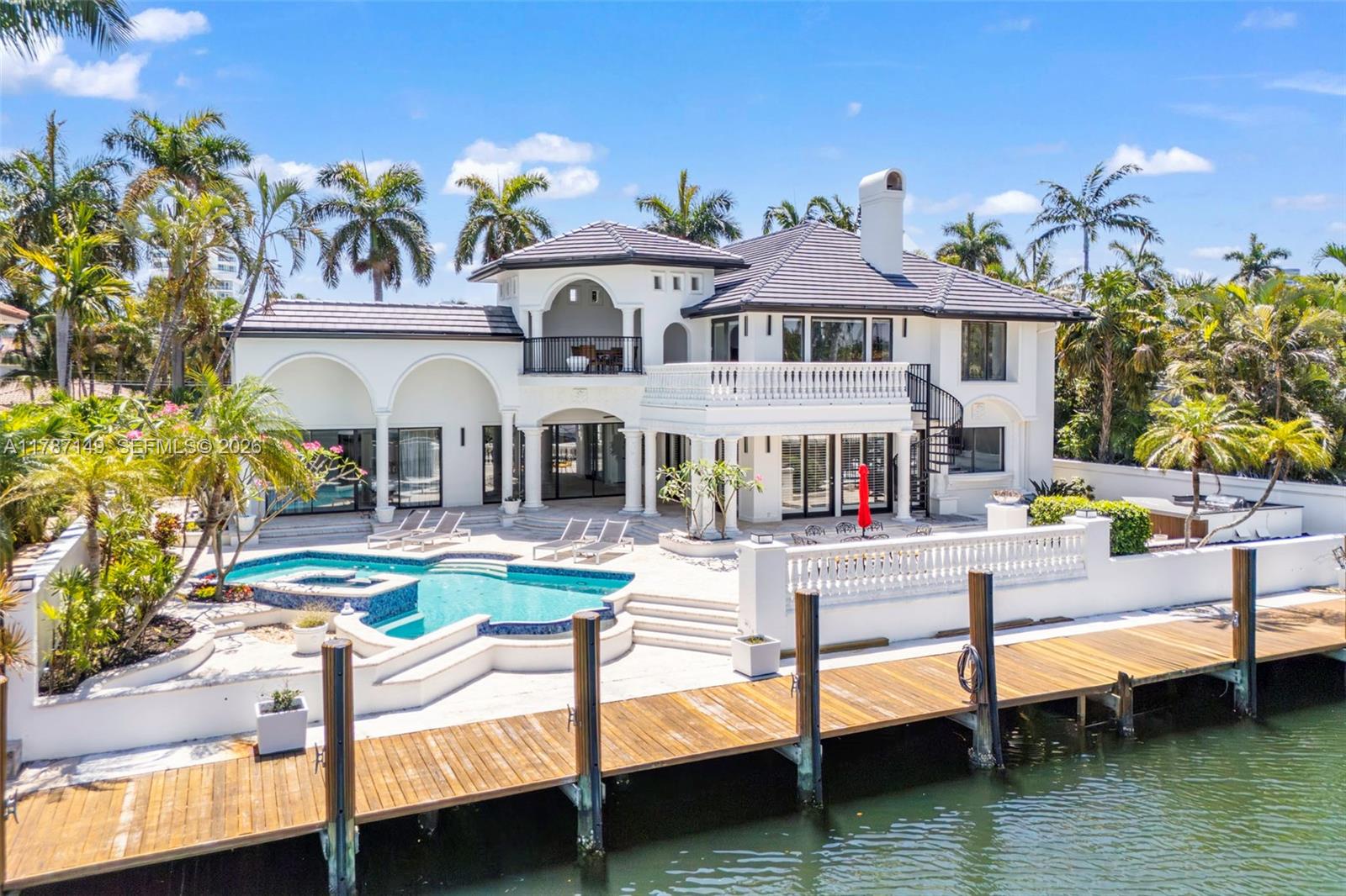 LUCILLE ISLAND - Residential