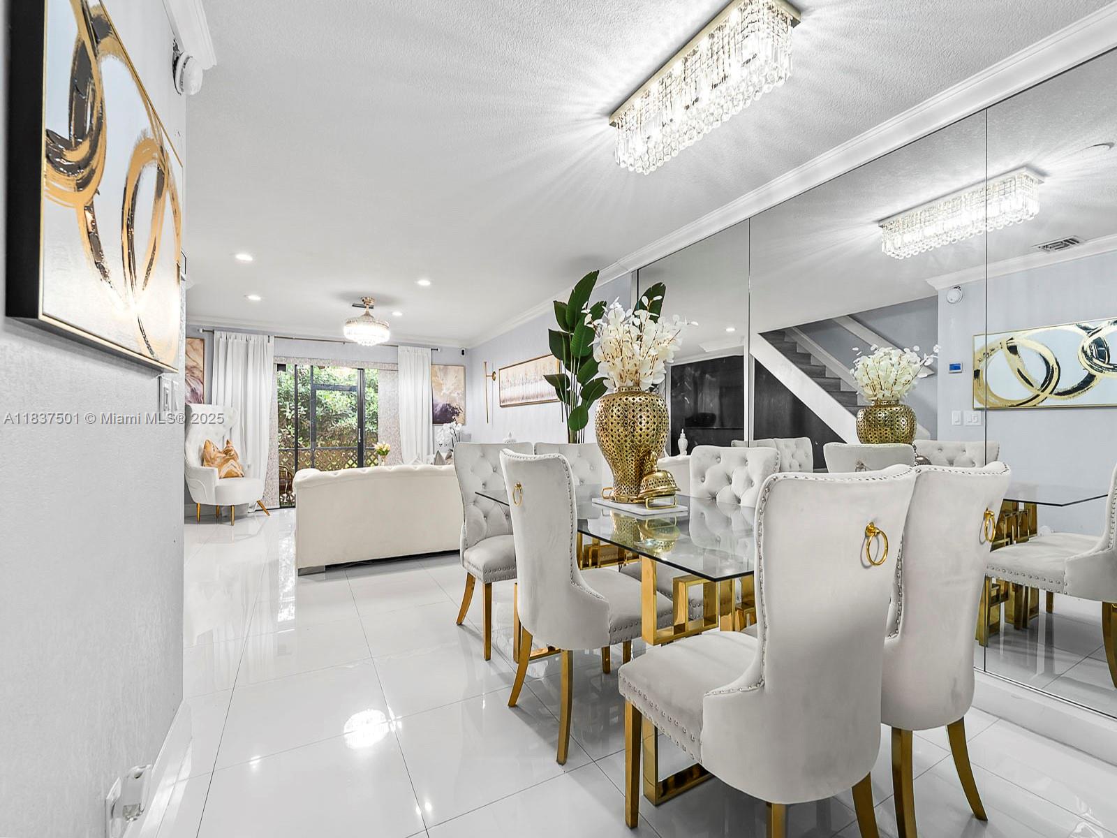 COUNTRY CLUB CHALET CONDO - Residential