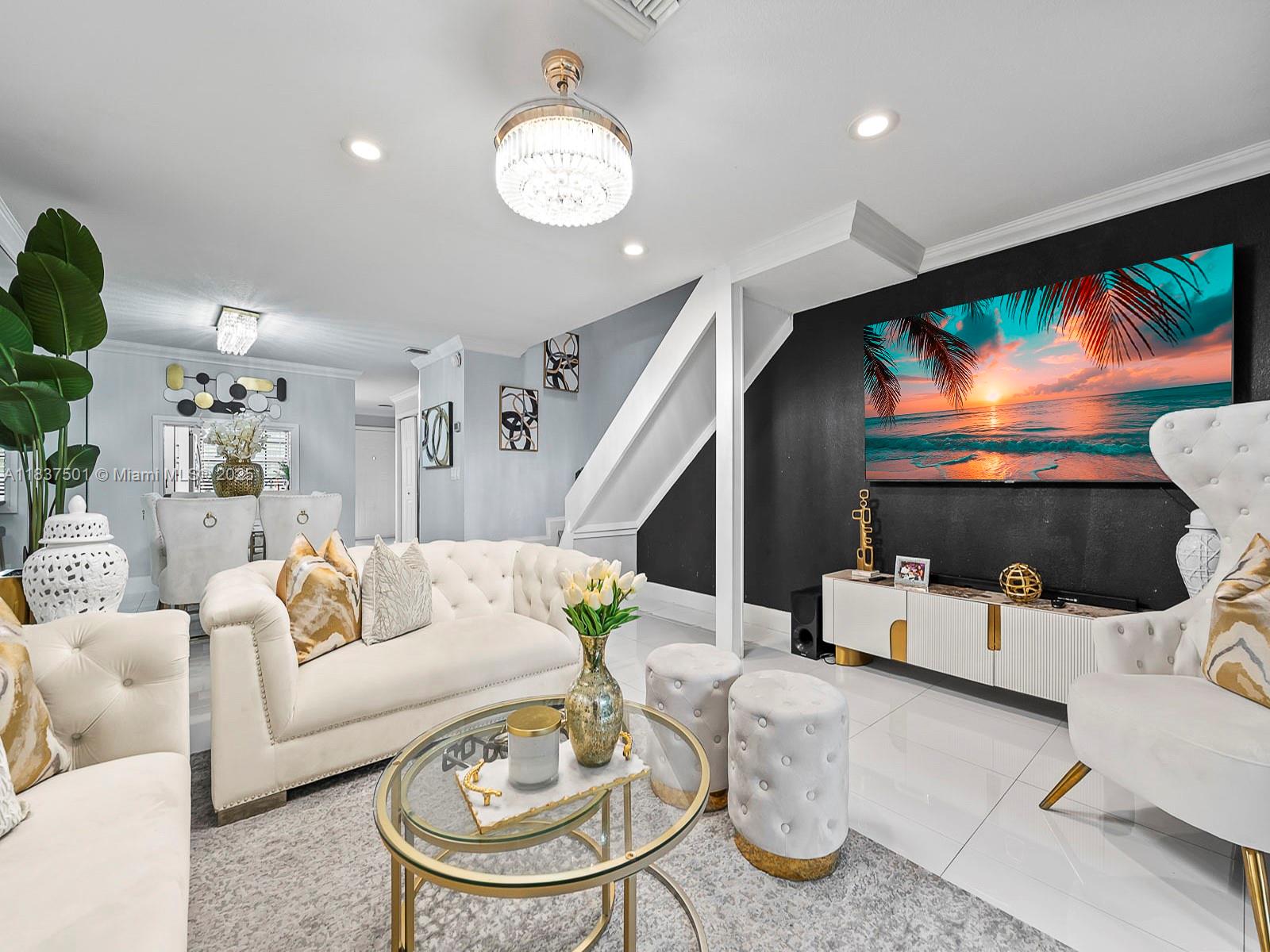 COUNTRY CLUB CHALET CONDO - Residential