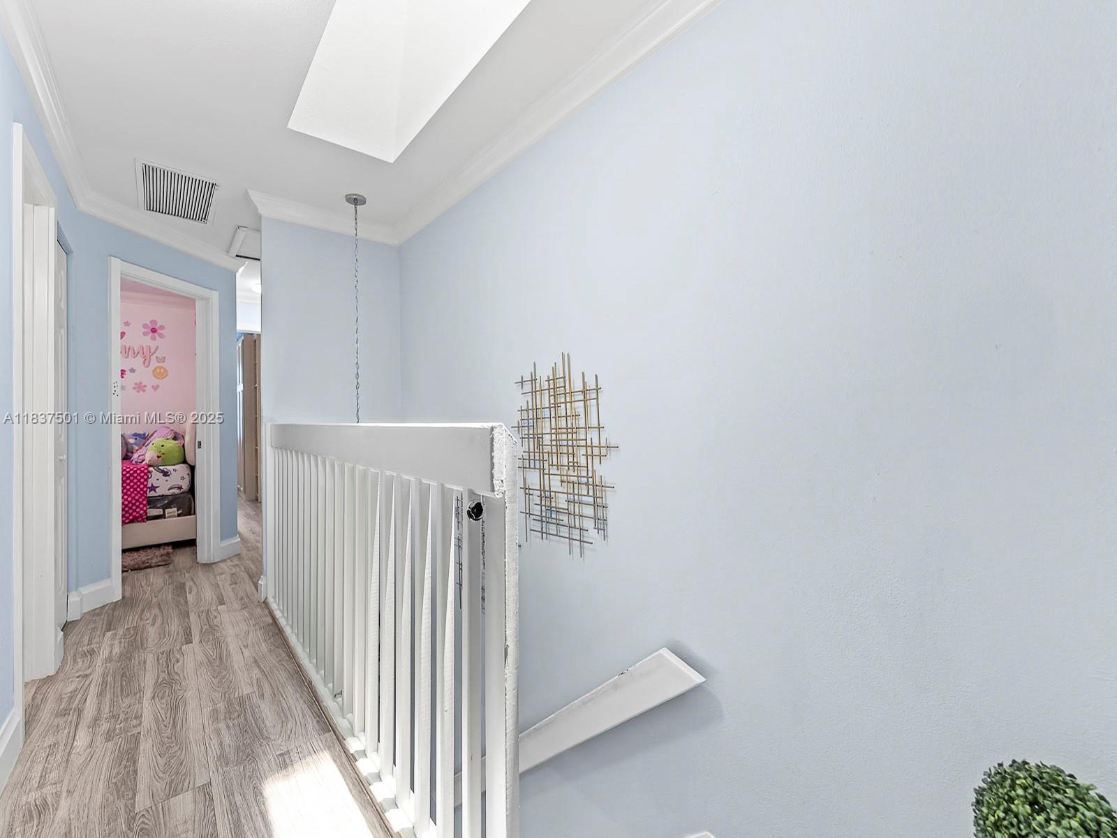 COUNTRY CLUB CHALET CONDO - Residential