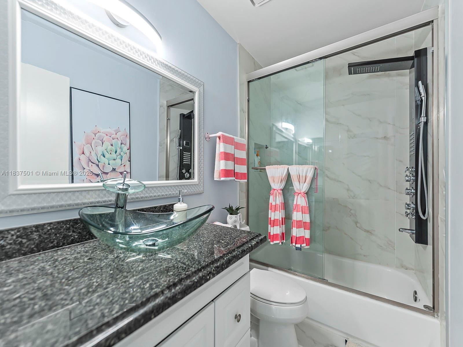 COUNTRY CLUB CHALET CONDO - Residential