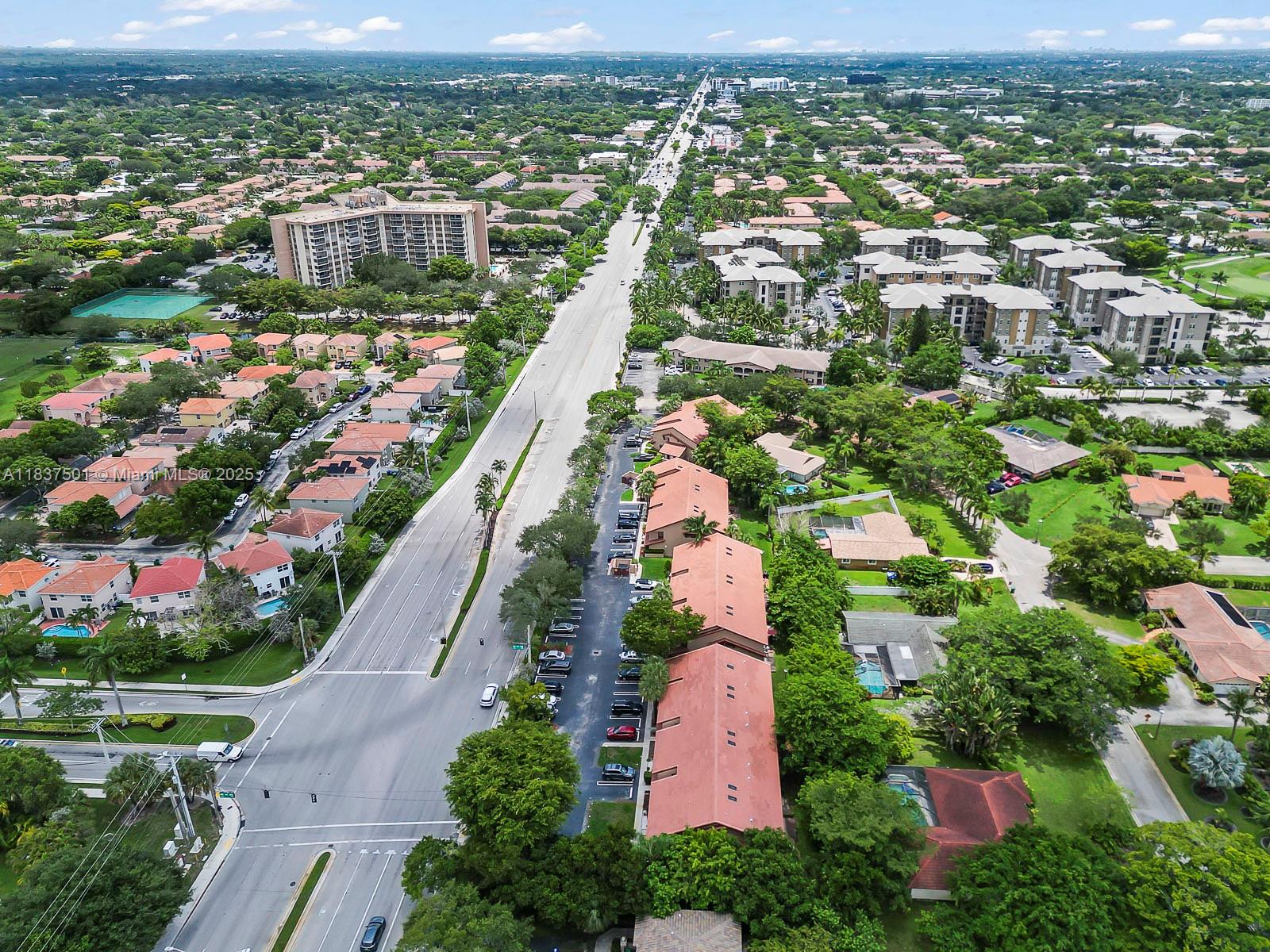 COUNTRY CLUB CHALET CONDO - Residential