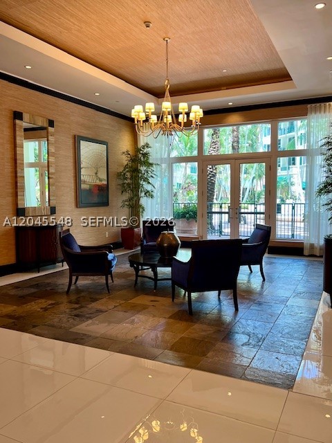VERANDA CONDO - Residential