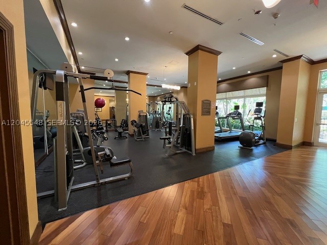 VERANDA CONDO - Residential