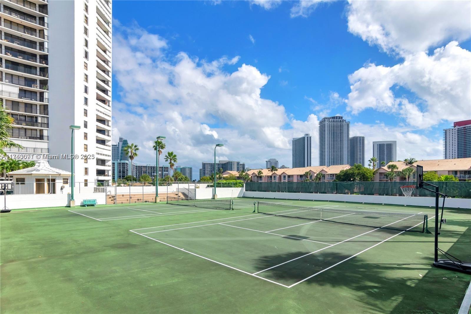 ANCHOR BAY CLUB CONDO - Residential