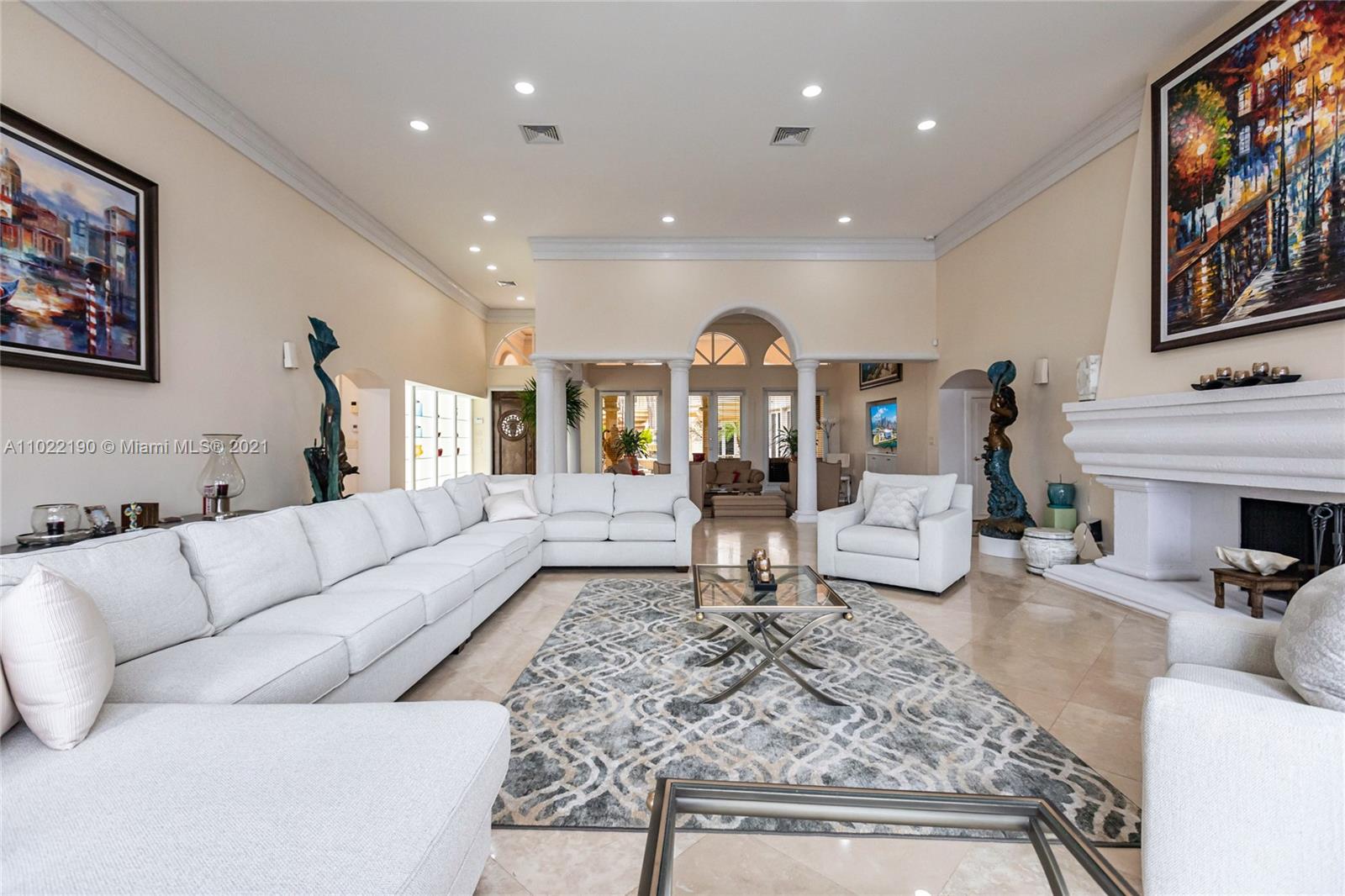 MERRITT ISLE - Residential