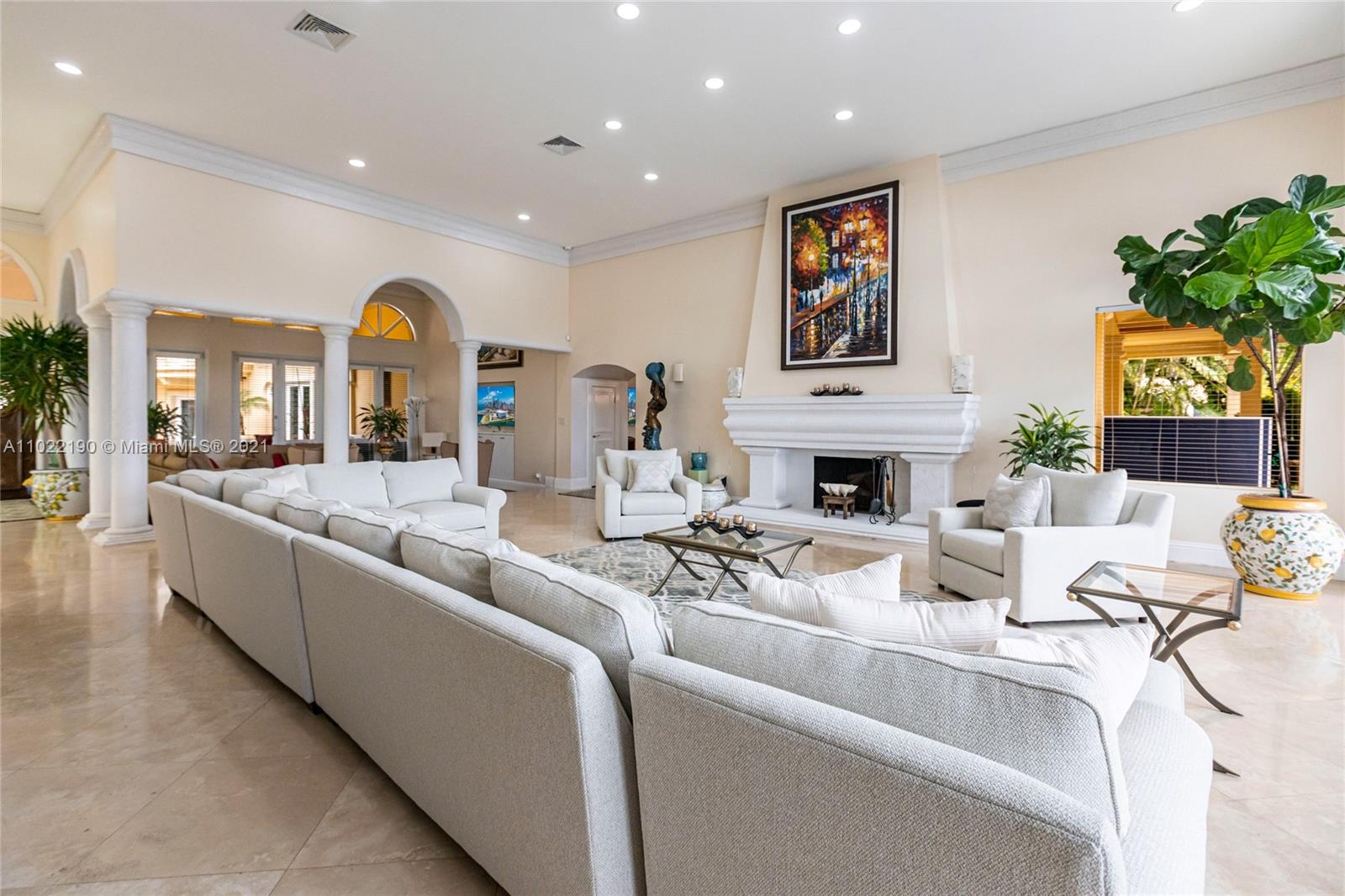 MERRITT ISLE - Residential