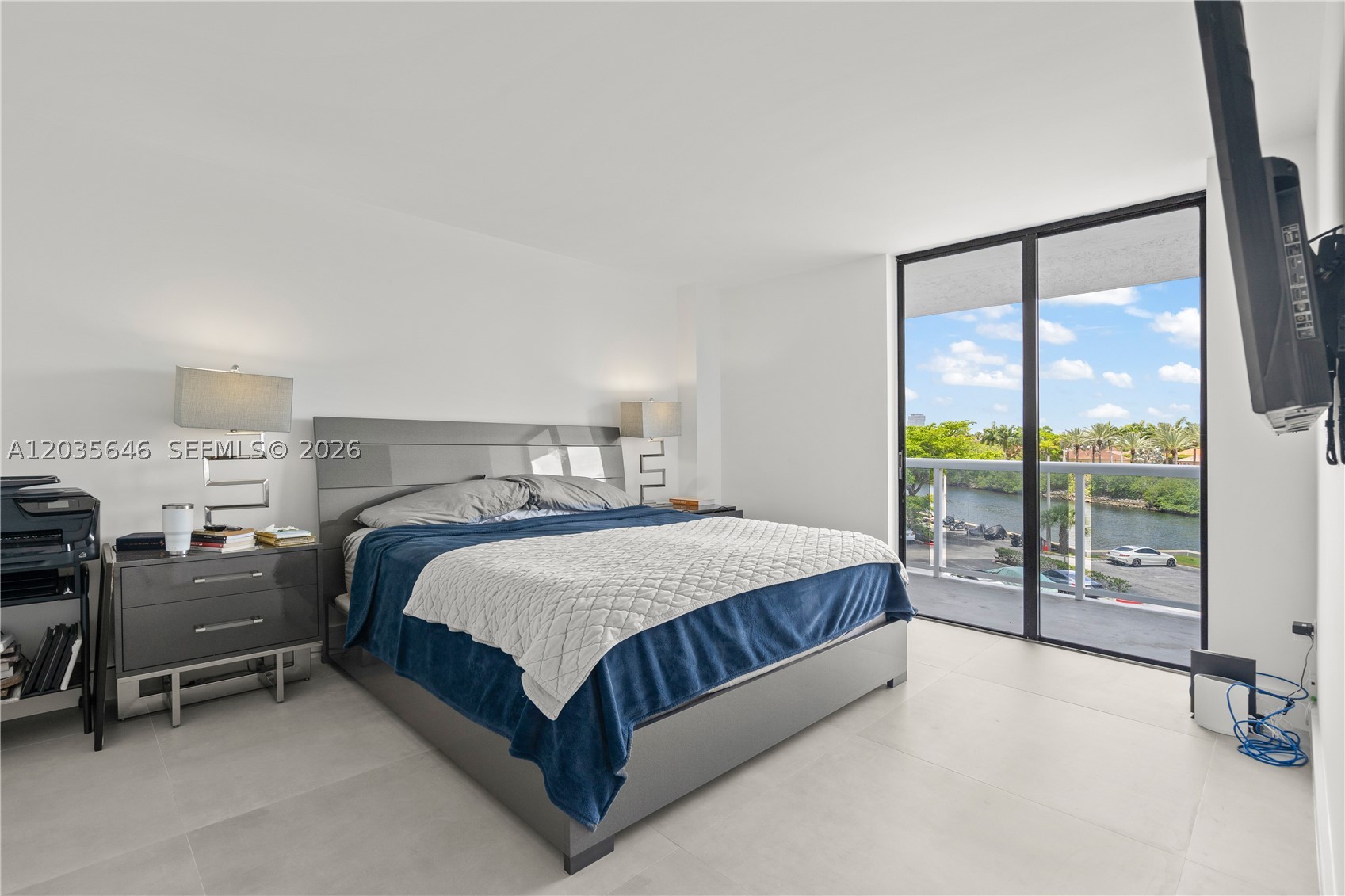WATERVIEW CONDO - Residential