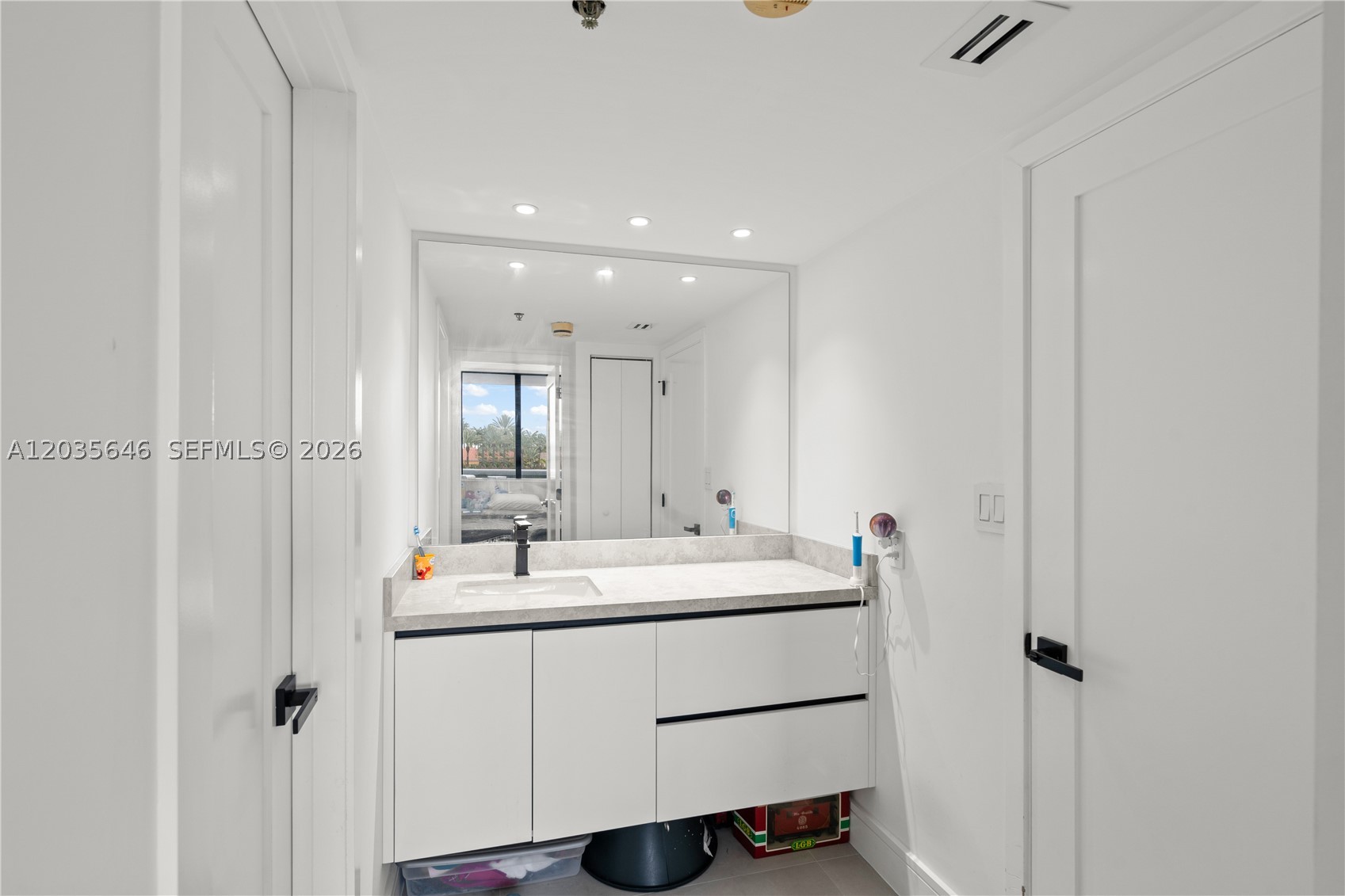 WATERVIEW CONDO - Residential