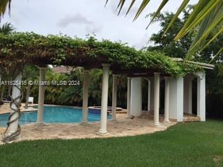 SECTOR 2-PARCELS 11 27 28 - Residential Lease