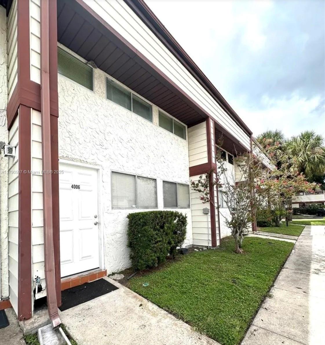 VILLAGE CONDO - Residential