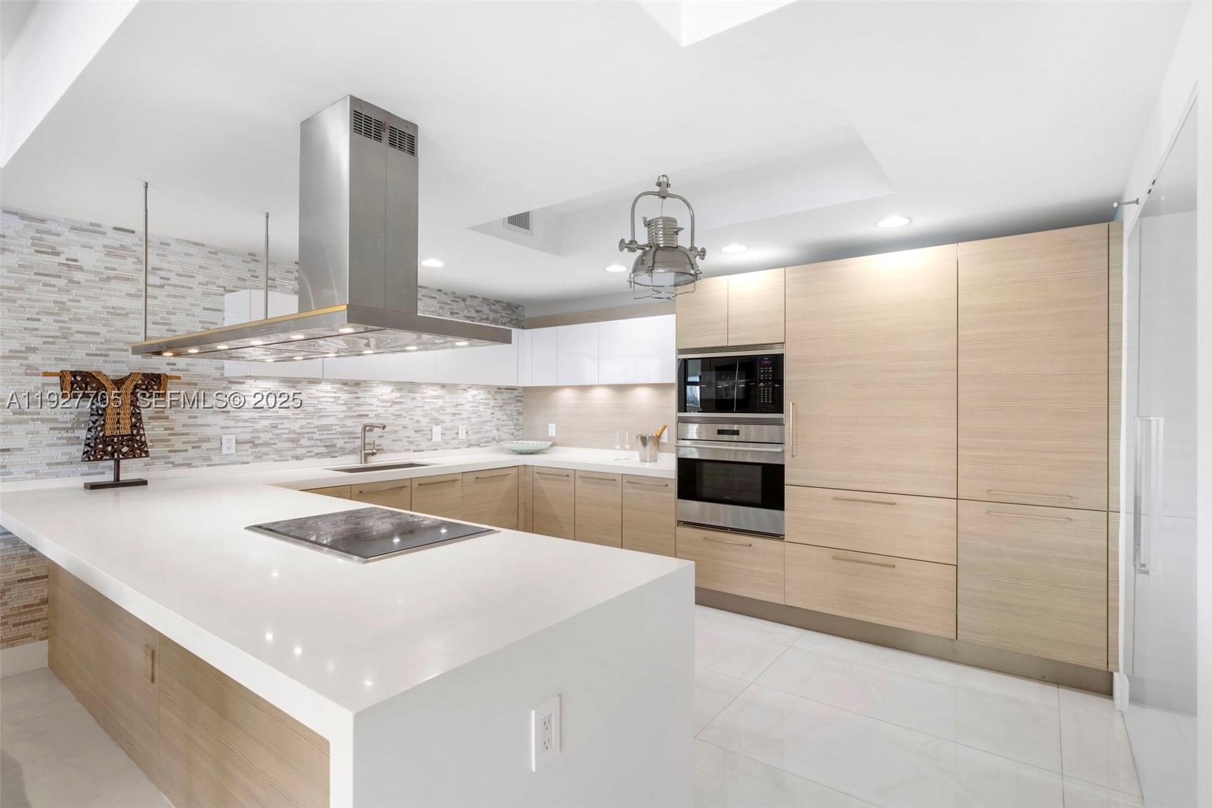 MARINA PALMS RESIDENCES N - Residential