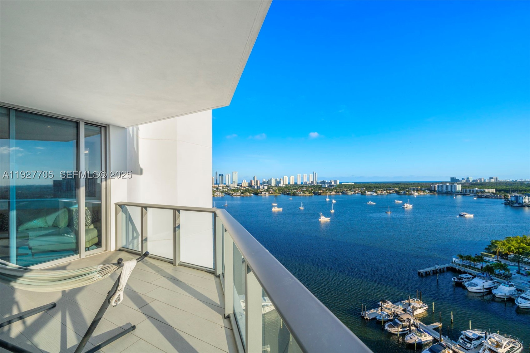 MARINA PALMS RESIDENCES N - Residential