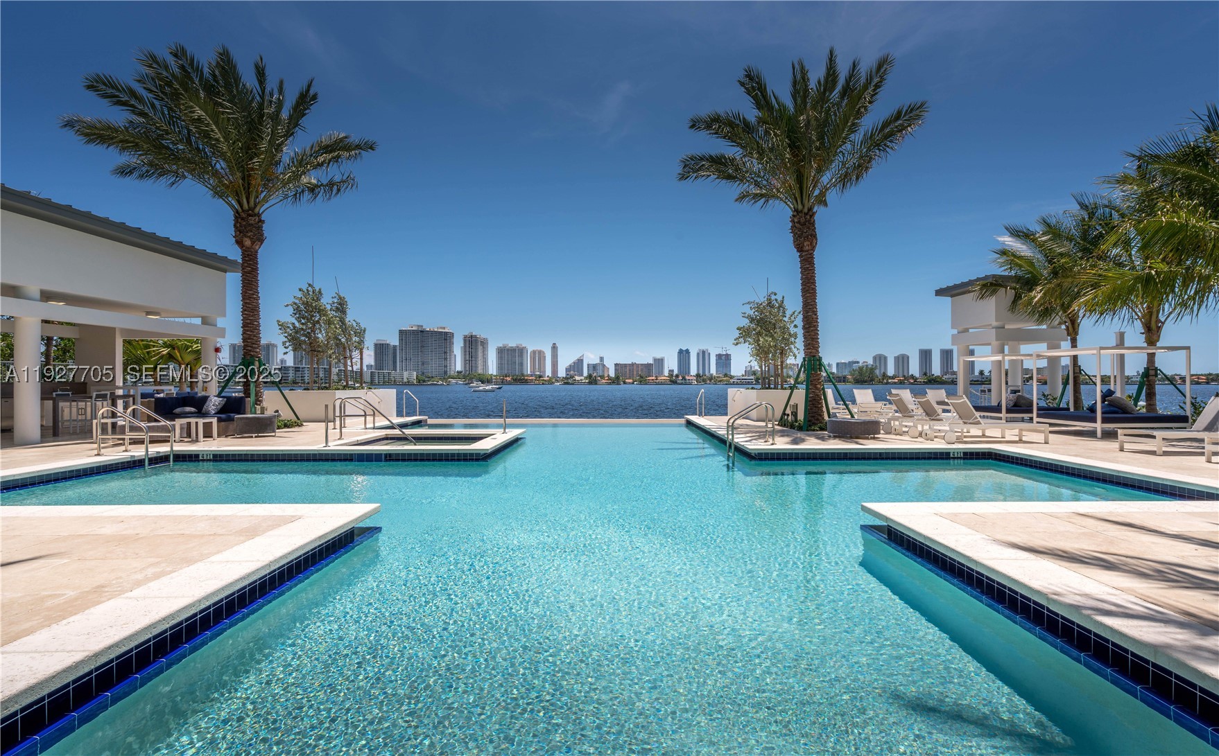 MARINA PALMS RESIDENCES N - Residential