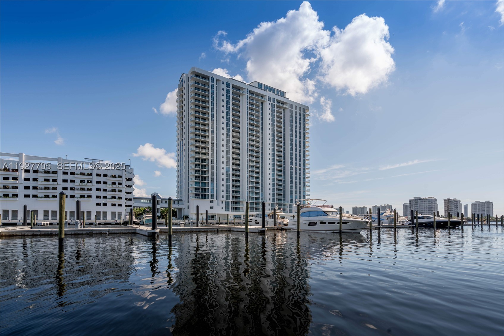 MARINA PALMS RESIDENCES N - Residential