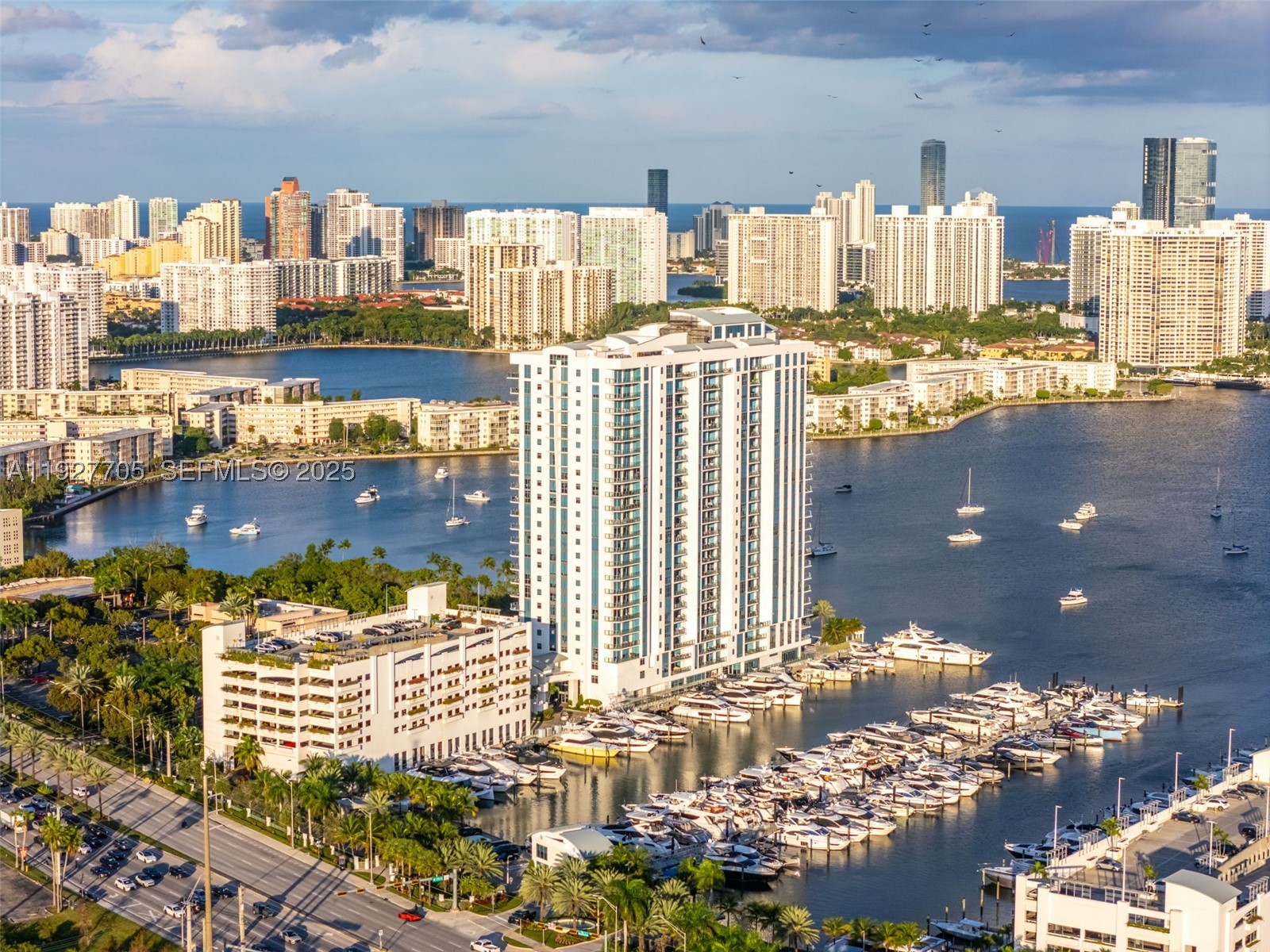 MARINA PALMS RESIDENCES N - Residential