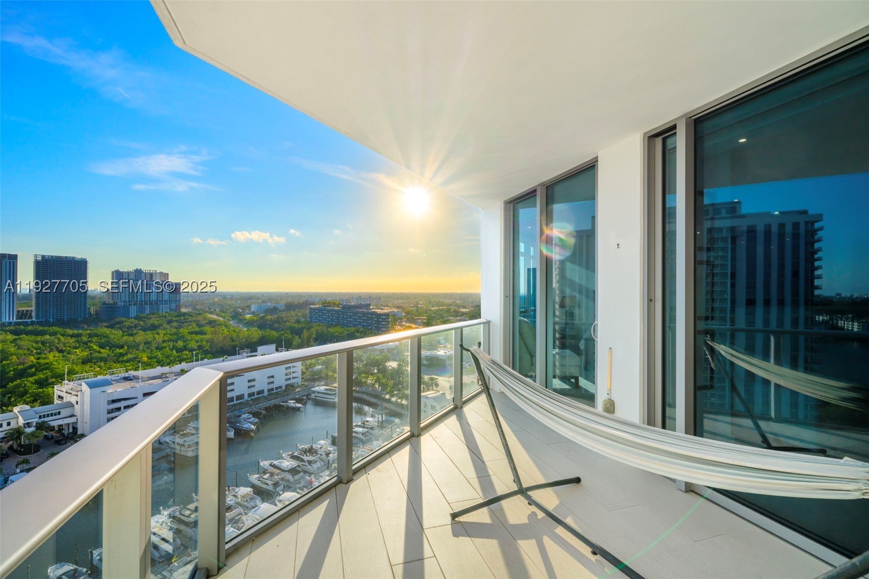 MARINA PALMS RESIDENCES N - Residential