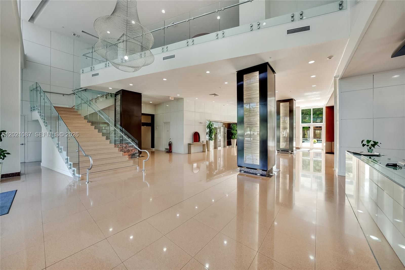 VENTURE AT AVENTURA WEST - Residential