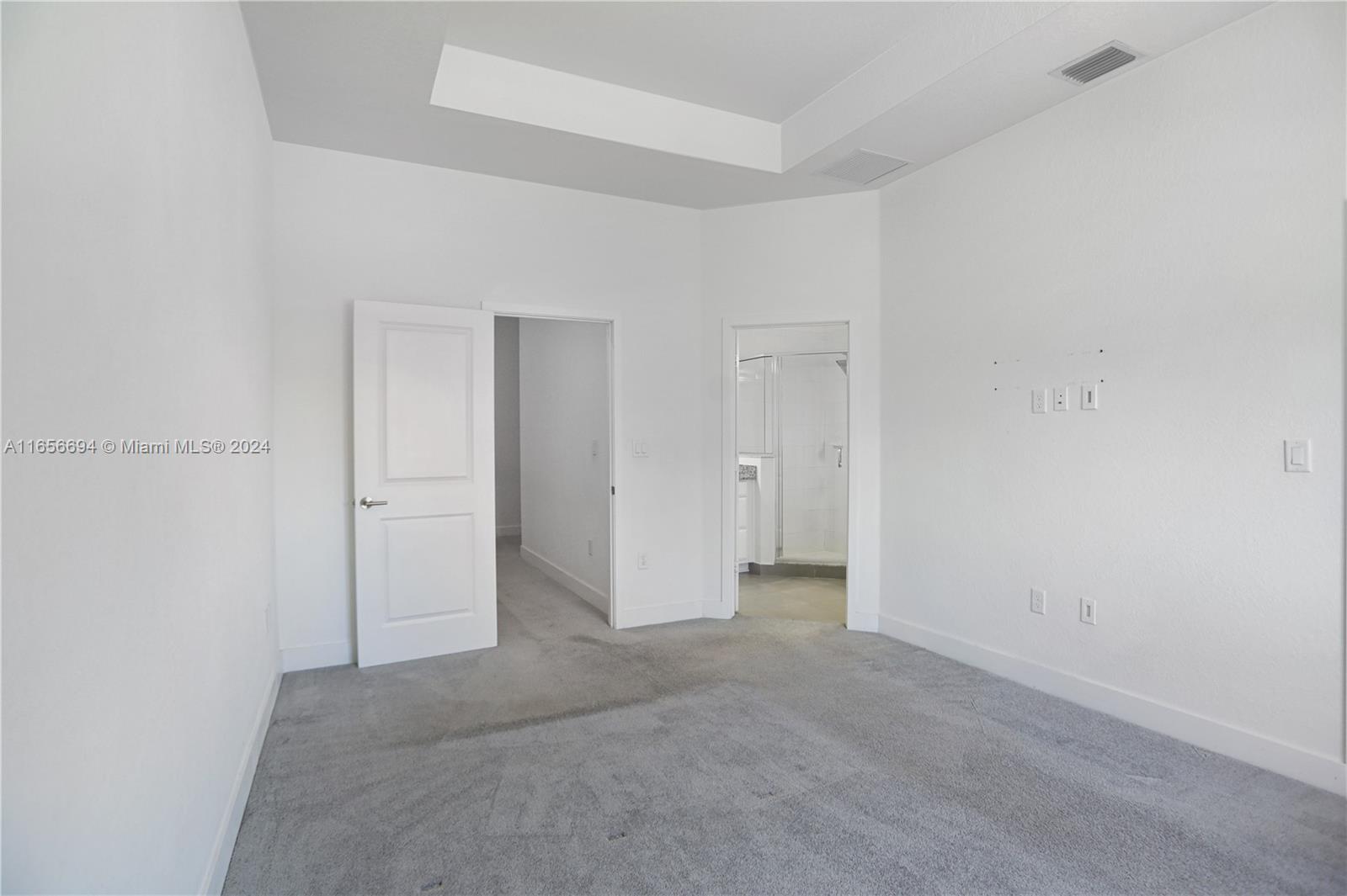 MC RESIDENTIAL - Residential Lease