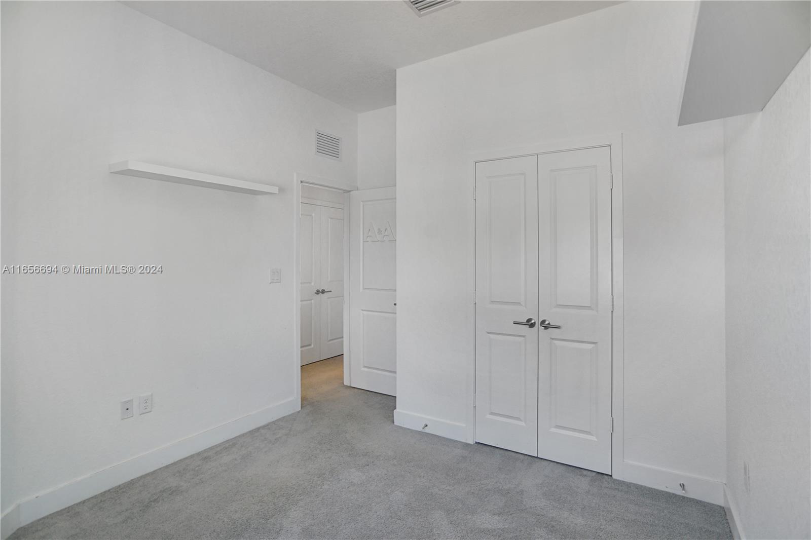 MC RESIDENTIAL - Residential Lease
