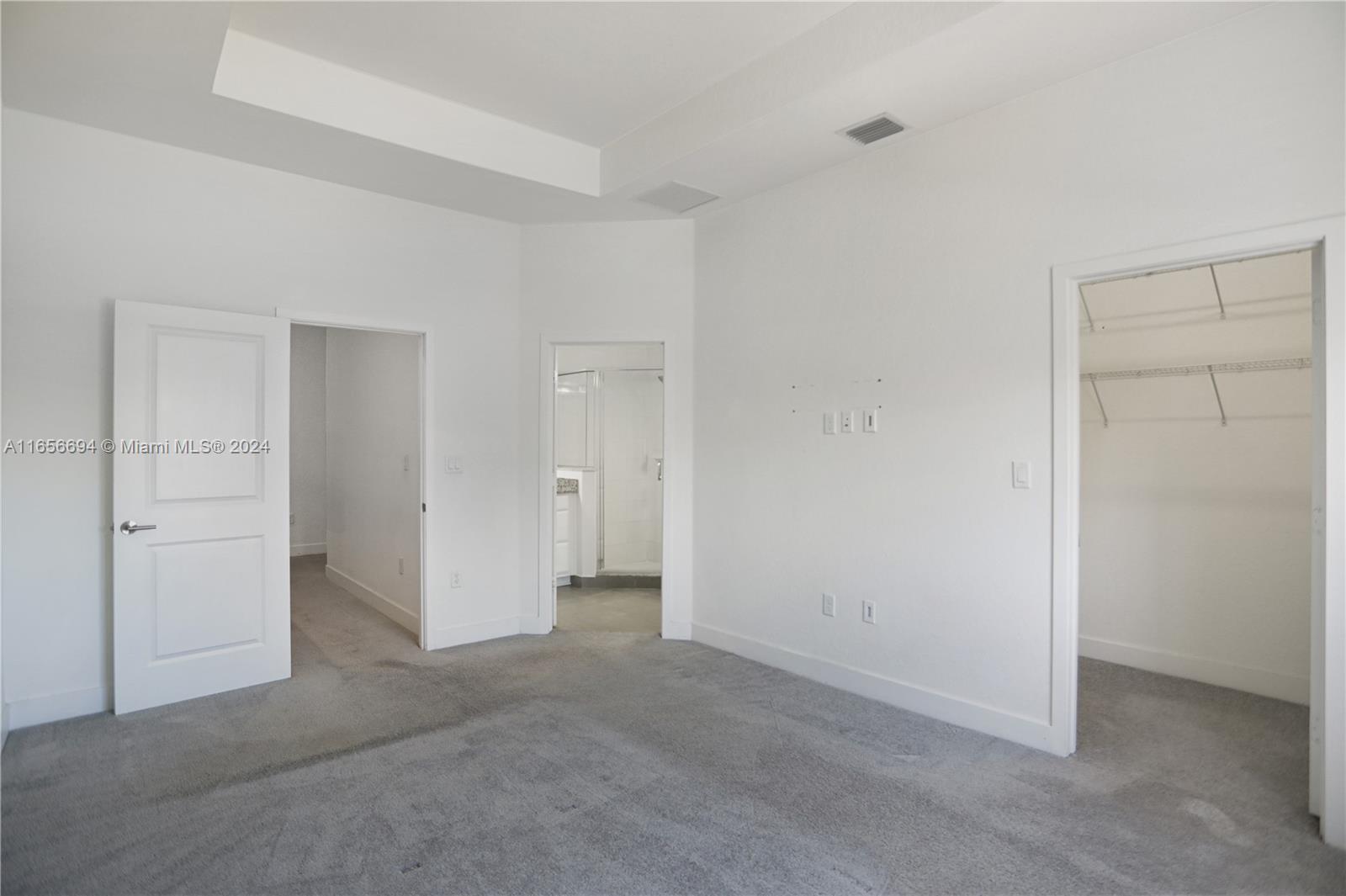 MC RESIDENTIAL - Residential Lease