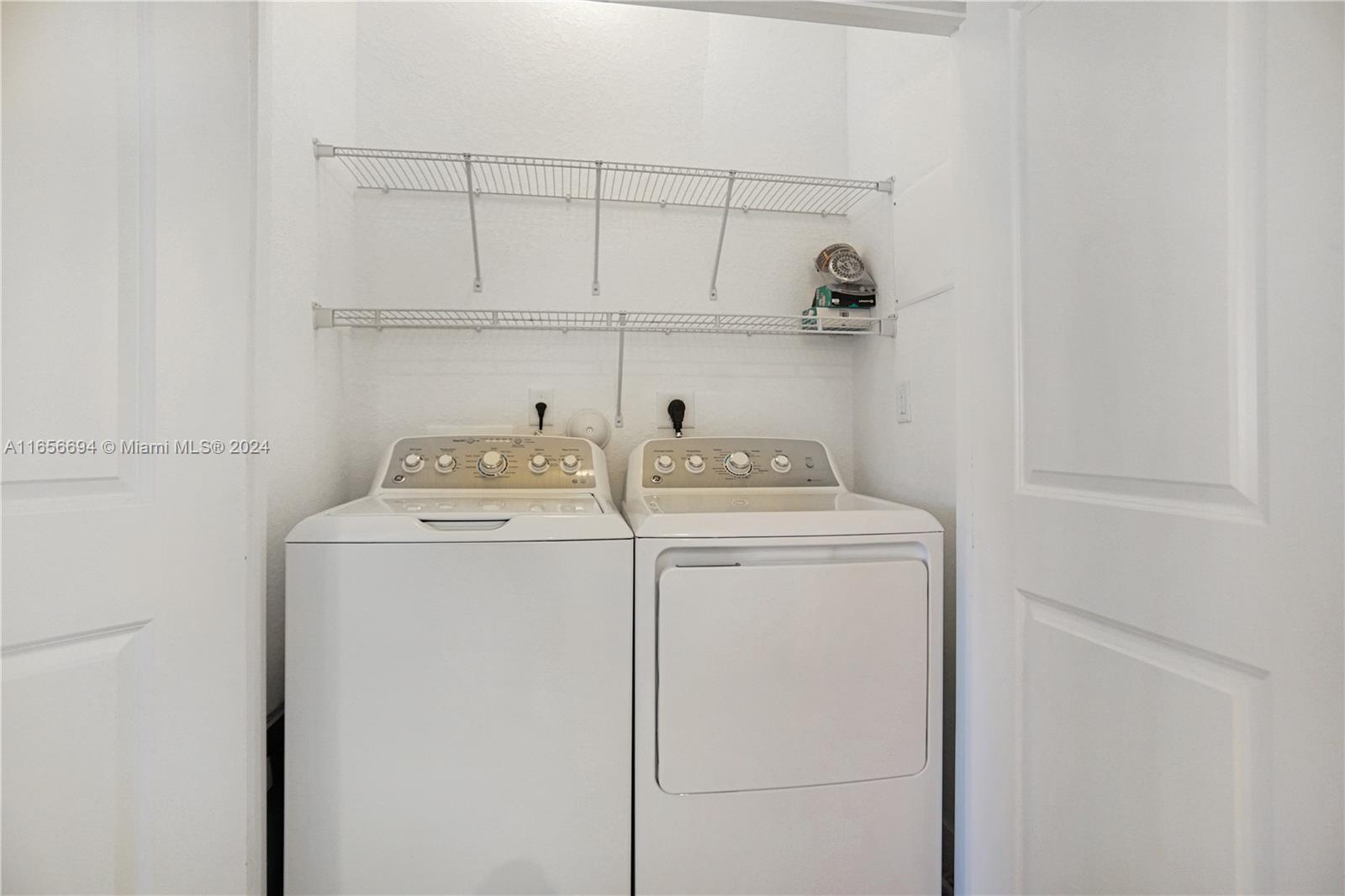 MC RESIDENTIAL - Residential Lease