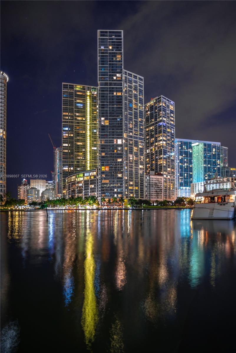 ICONBRICKELL CONDO NO 1 - Residential