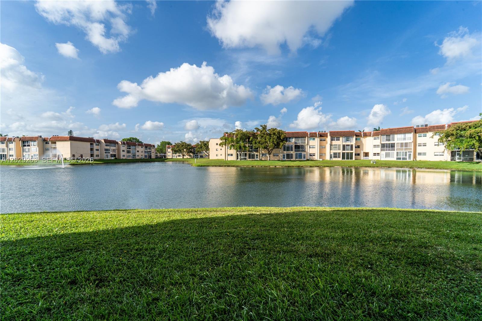 SUNRISE LAKES 71 CONDO - Residential