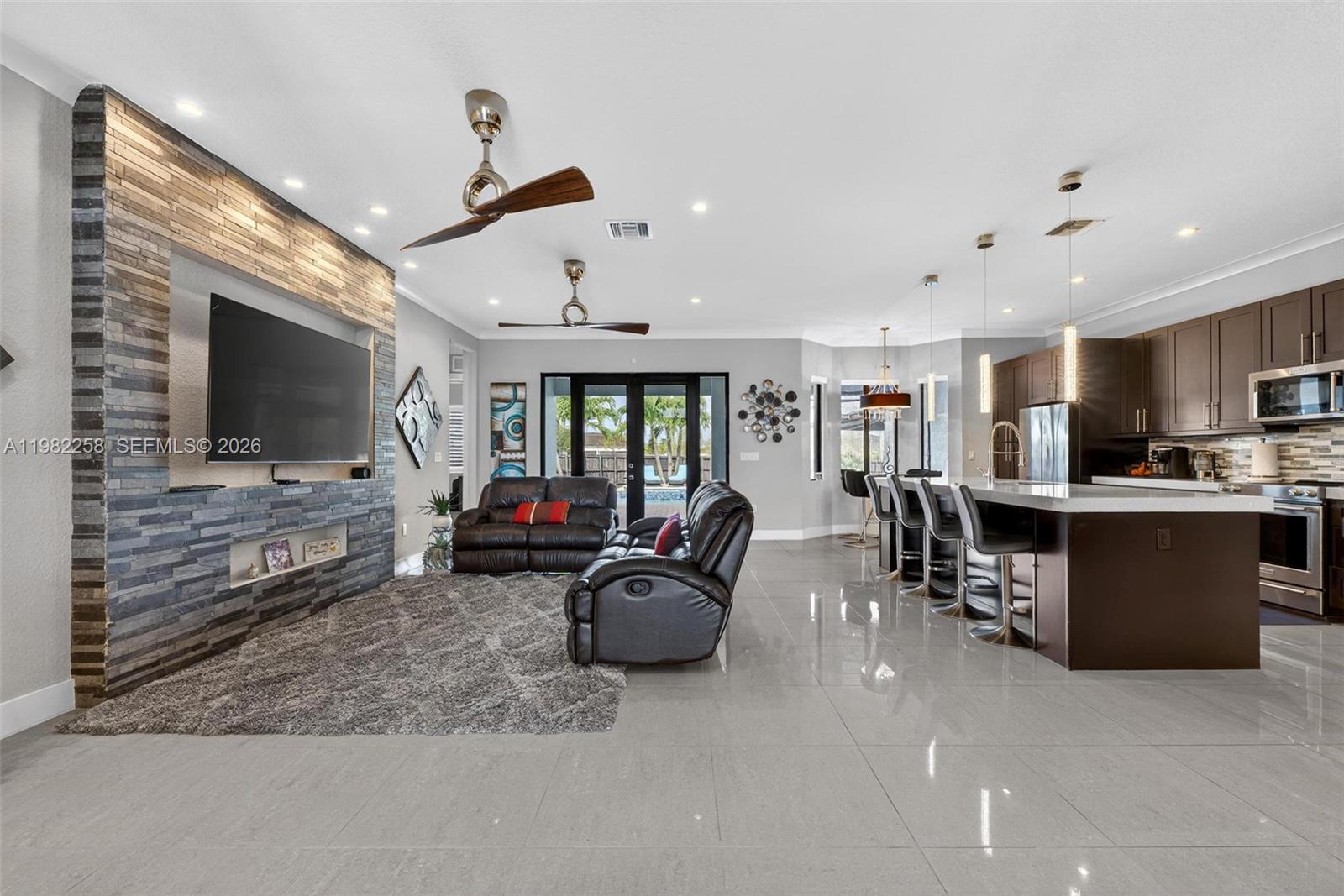 THE REDLANDS SEC 2 - Residential