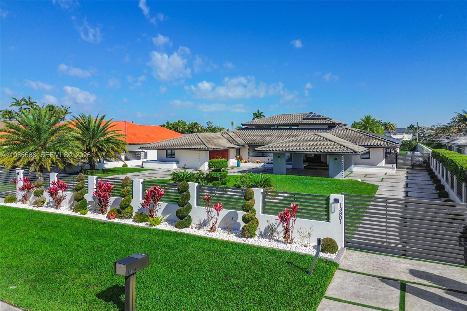 J G HEADS FARMS - Residential