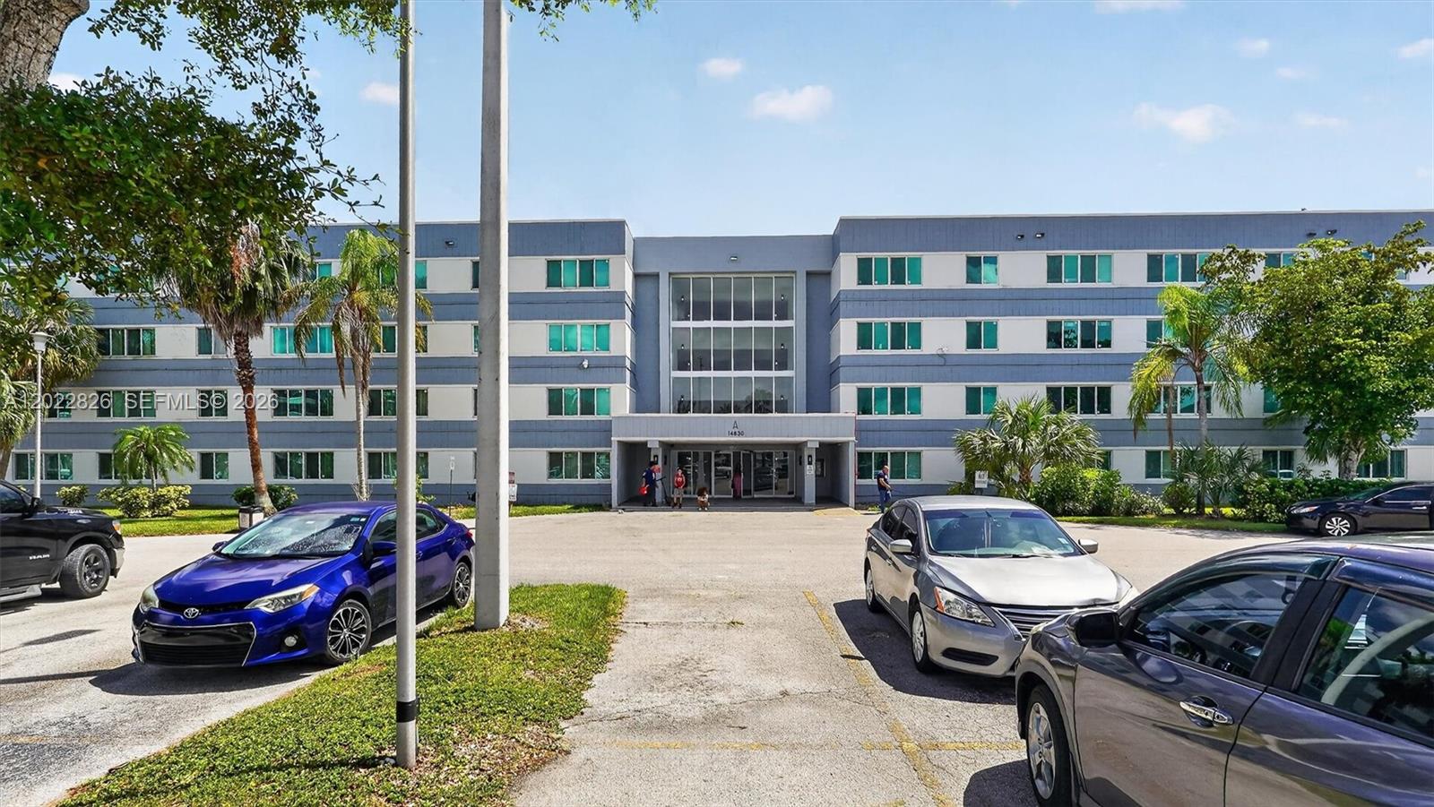 Investor opportunity | South Miami-Dade's fastest-growing corridor. 
Spacious 2BD/1.5BA, 1,075 SF condo with lake views and assigned parking. Cosmetic repairs needed. Adjacent to the Larkin University medical campus, which is under construction. South Dade TransitWay BRT operational direct to Dadeland/Metrorail. Sports Performance Hub $280M under construction. 
7 active development projects within 5 miles. Board approval required — no rental cap, lease immediately after closing. 
HOA $525/month includes water, sewer, insurance & reserves. No Homestead Exemption. Motivated seller. Priced to move.