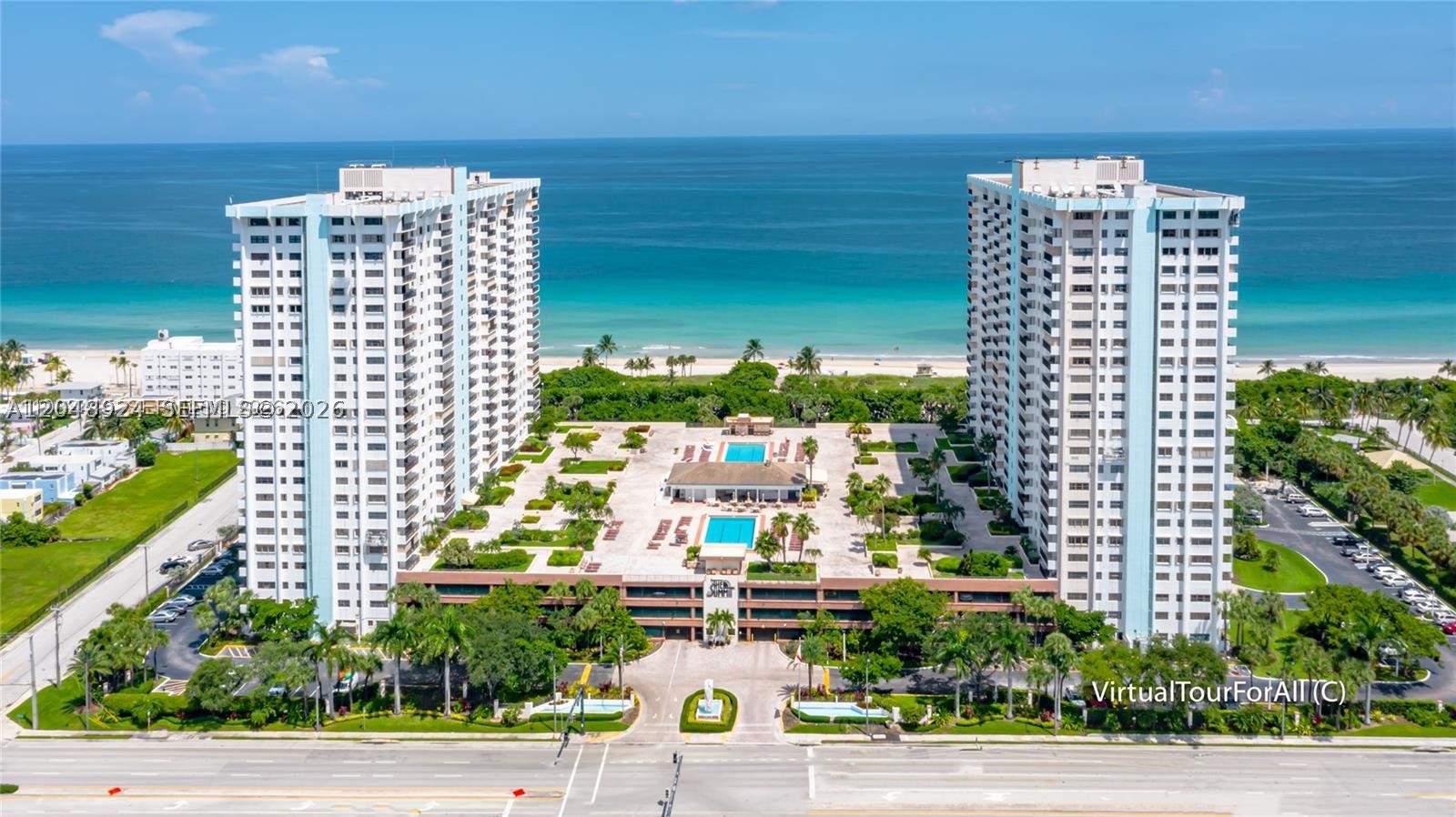 SUMMIT CONDO - Residential