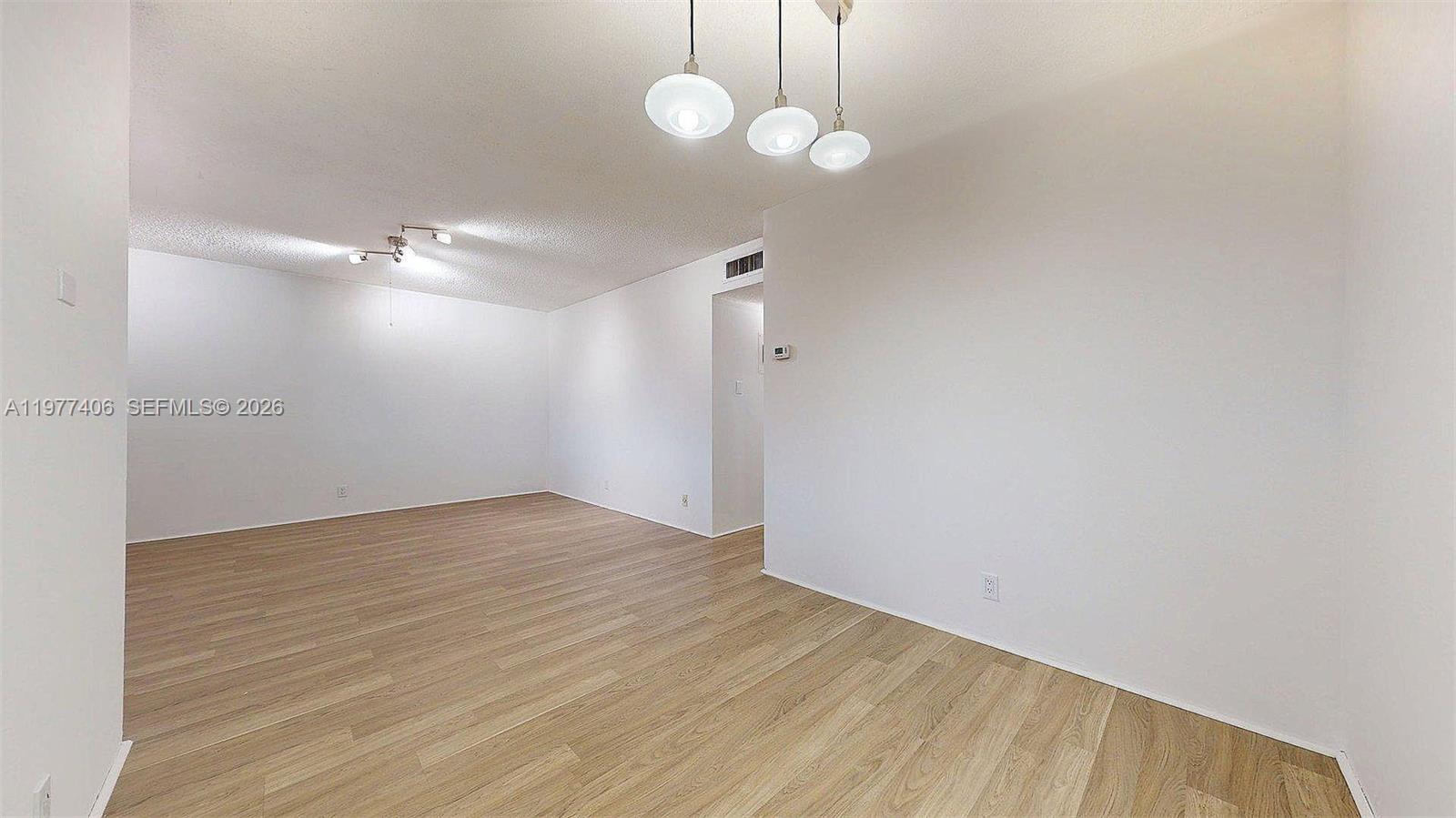 BEVERLY HILLS CONDO NUMBE - Residential