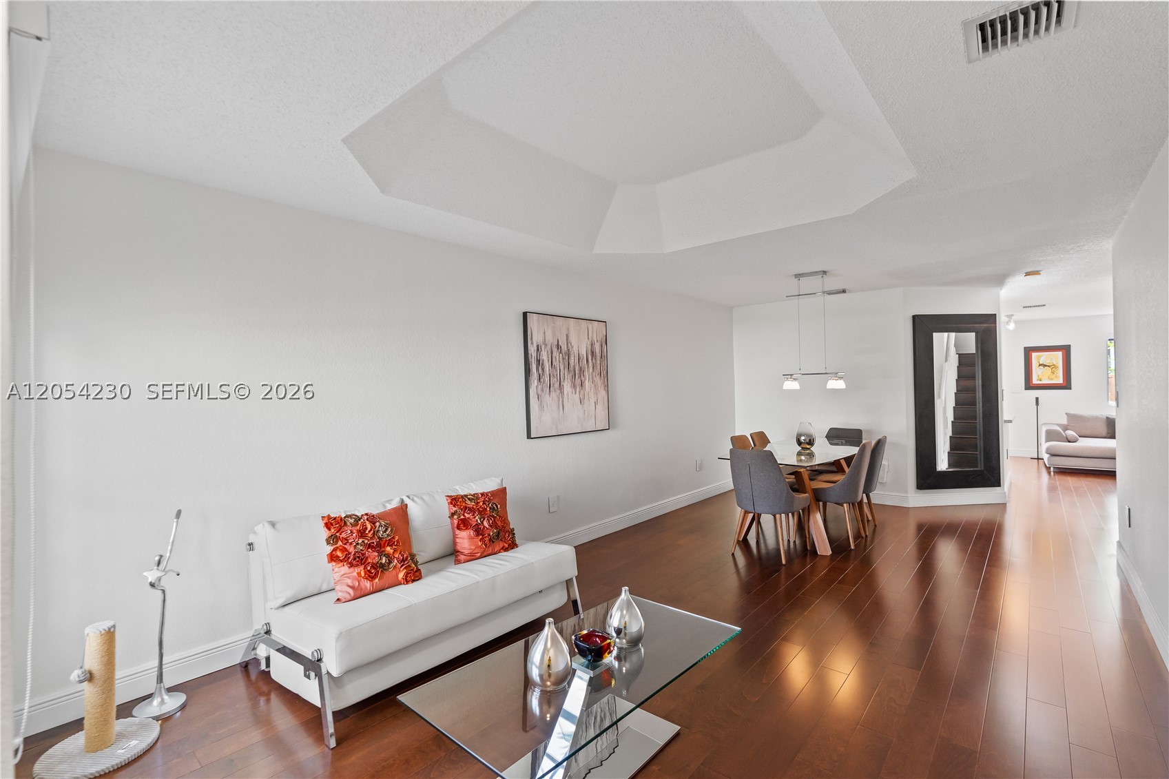 DORAL LANDINGS TOWNHOMES - Residential Lease