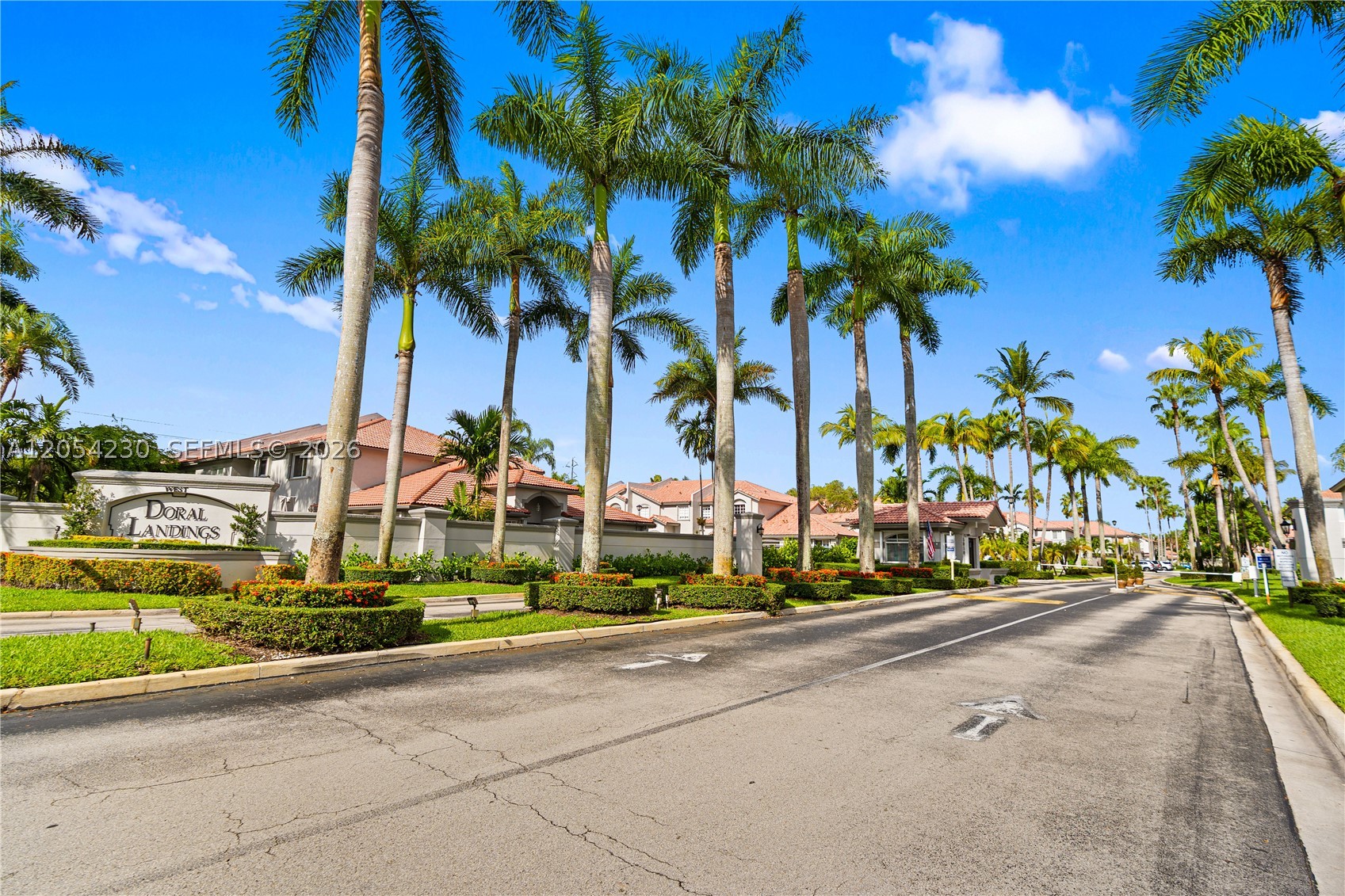 DORAL LANDINGS TOWNHOMES - Residential Lease