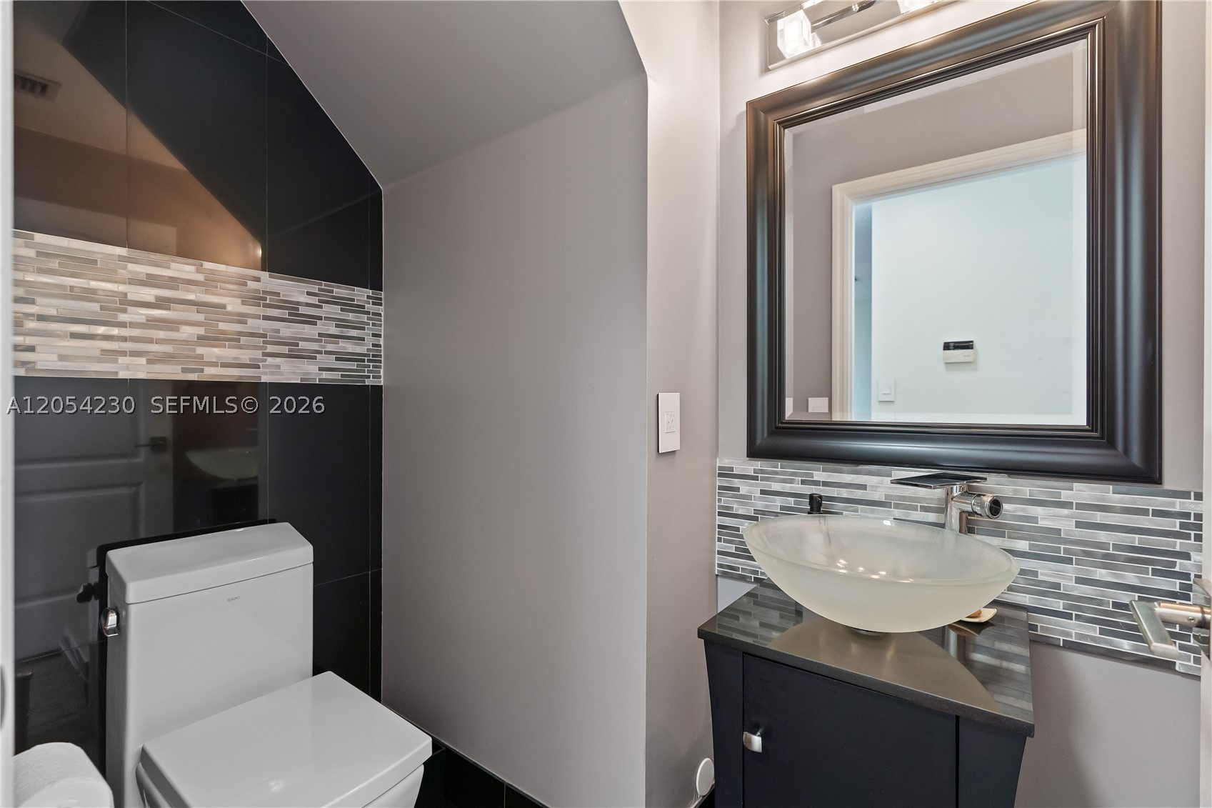 DORAL LANDINGS TOWNHOMES - Residential Lease