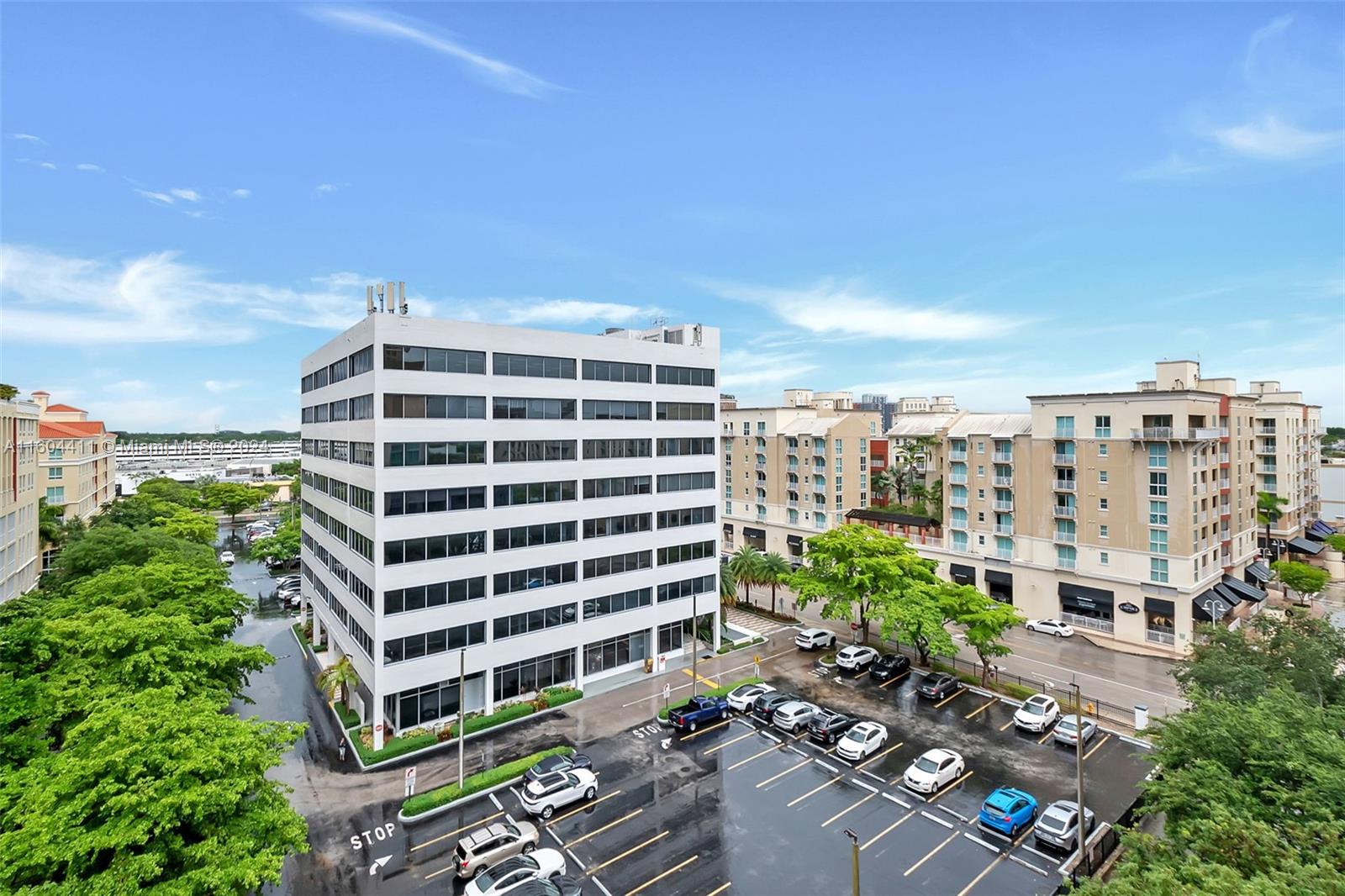 METROPOLIS I AT DADELAND - Residential Lease