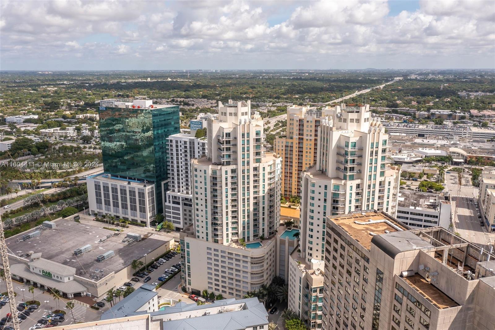 METROPOLIS I AT DADELAND - Residential Lease