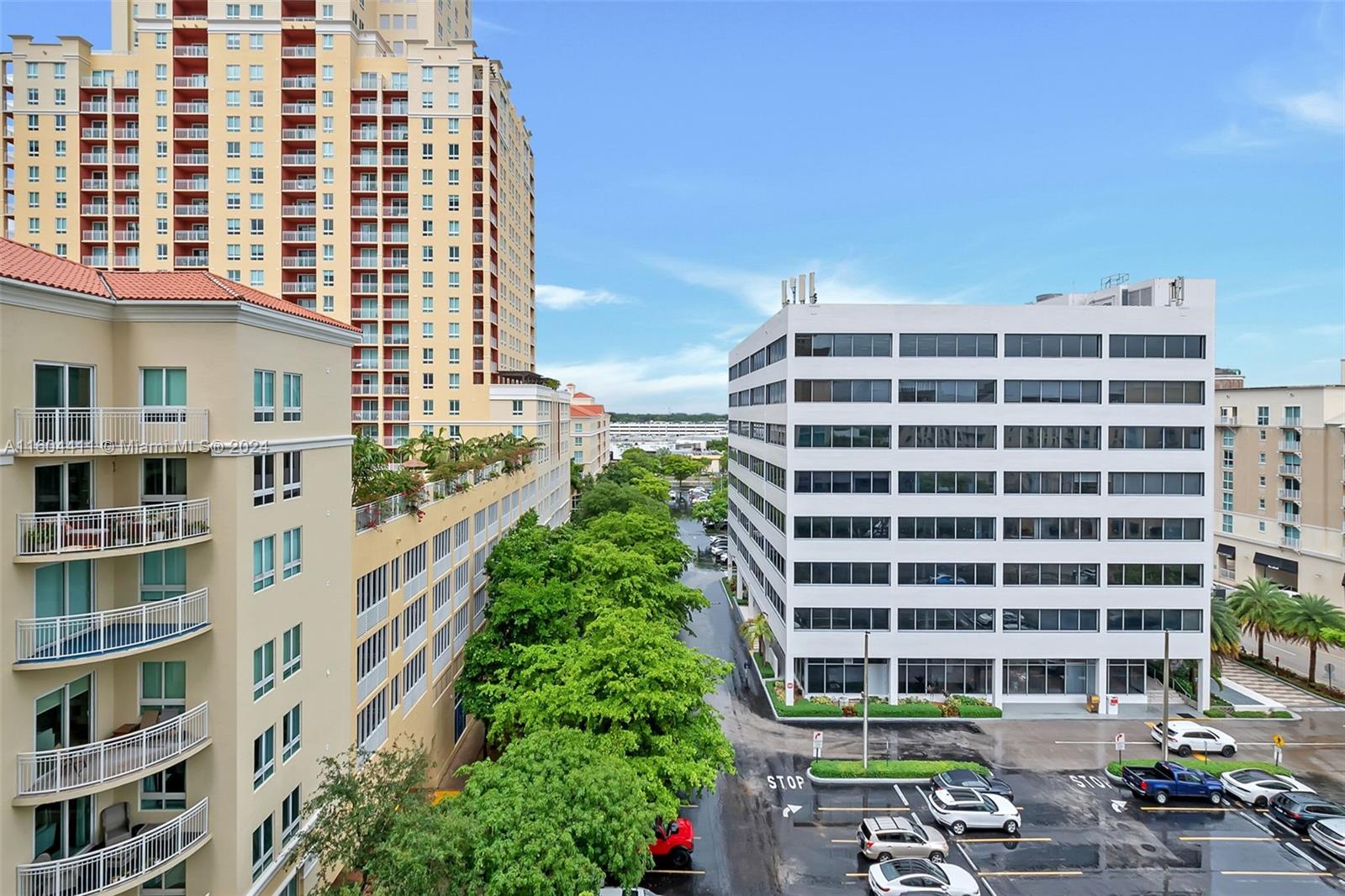 METROPOLIS I AT DADELAND - Residential Lease