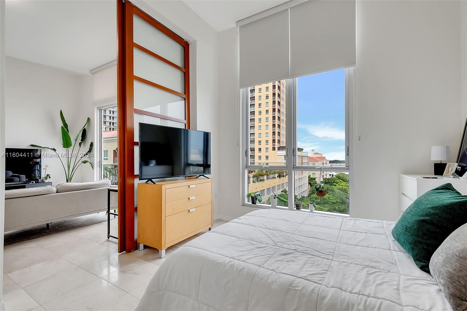 METROPOLIS I AT DADELAND - Residential Lease