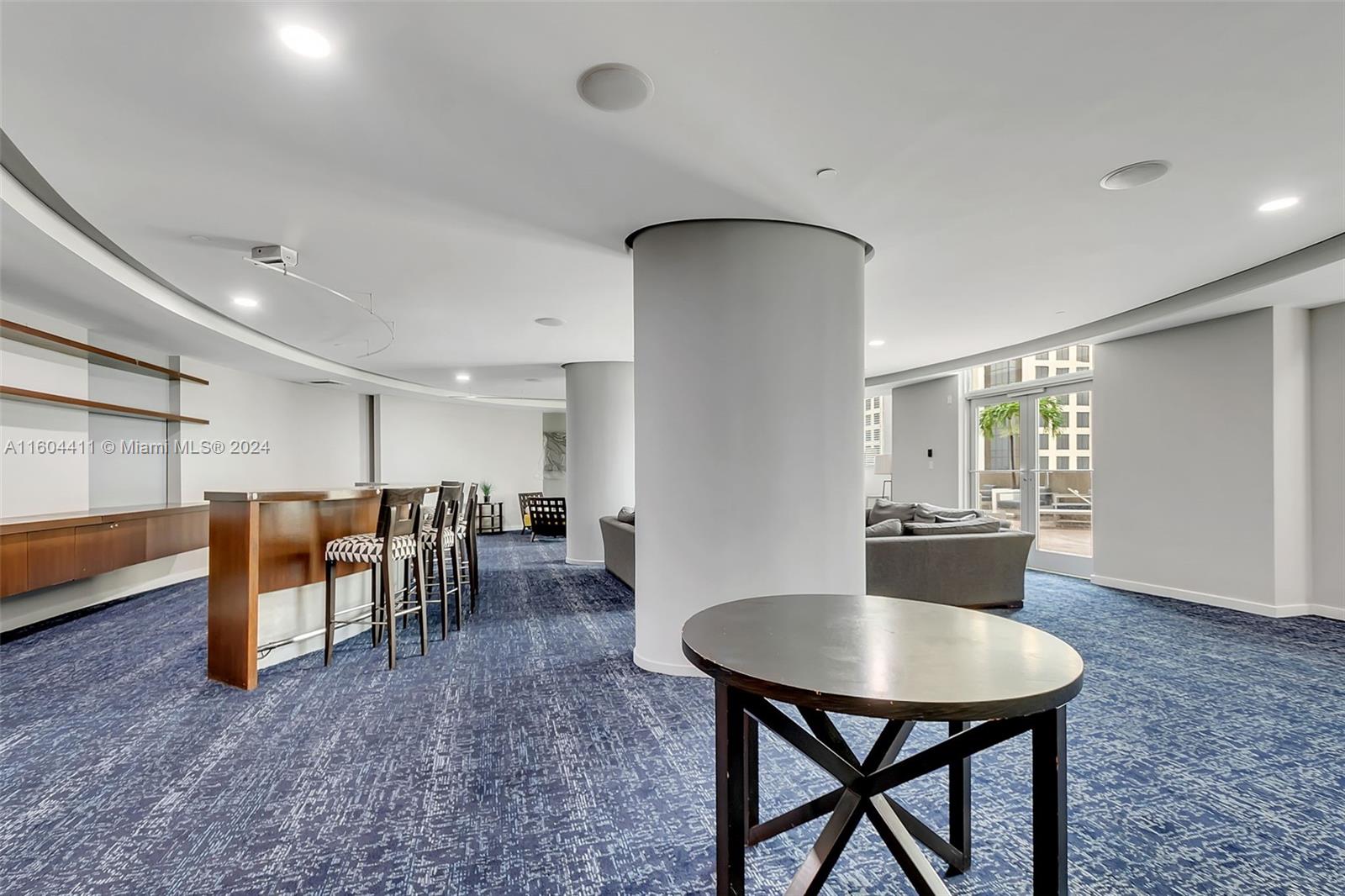 METROPOLIS I AT DADELAND - Residential Lease
