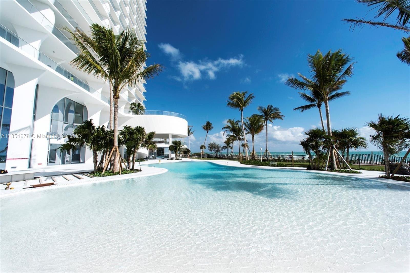 JADE SIGNATURE CONDO - Residential